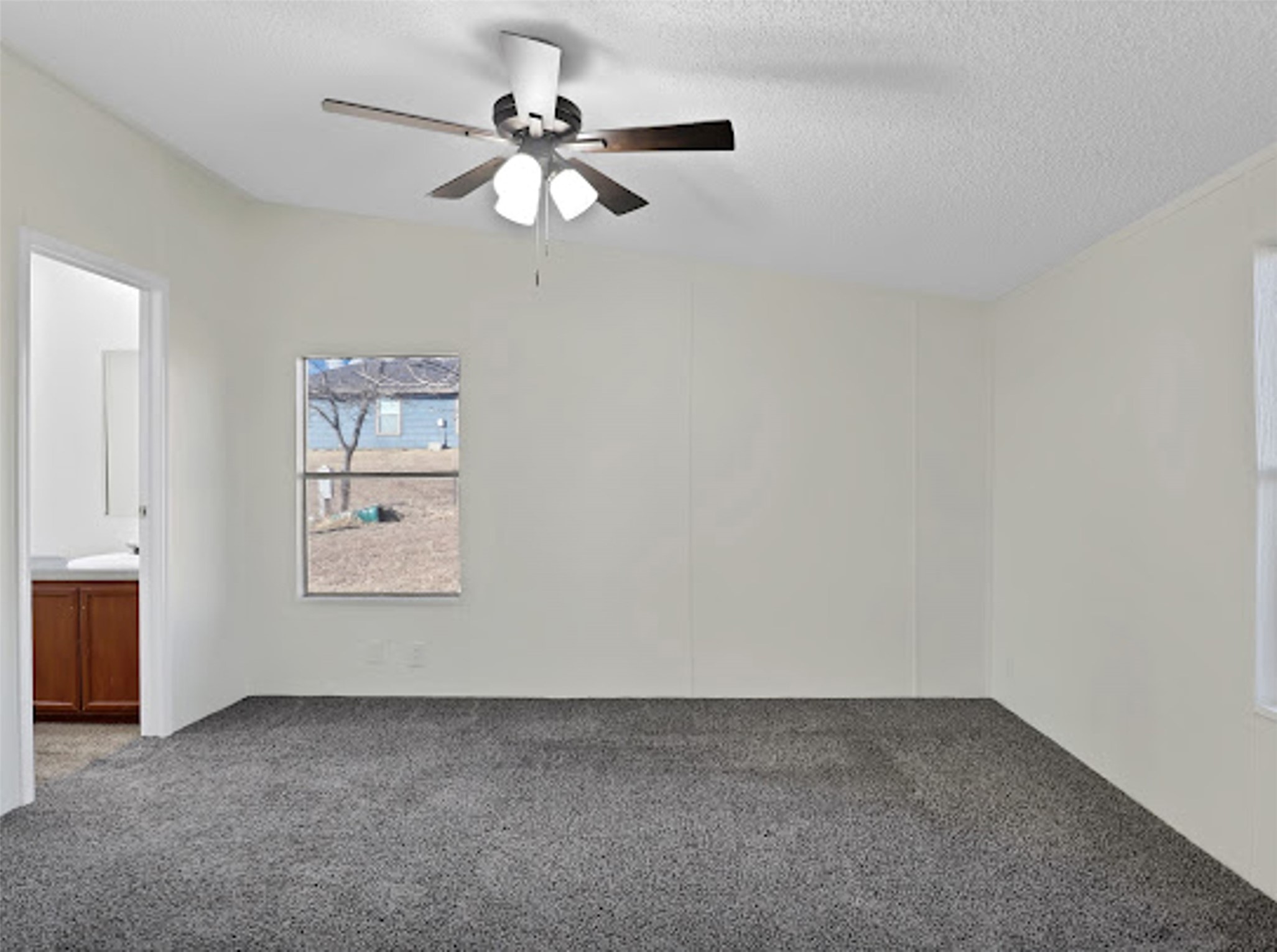 6104 Hawk Court