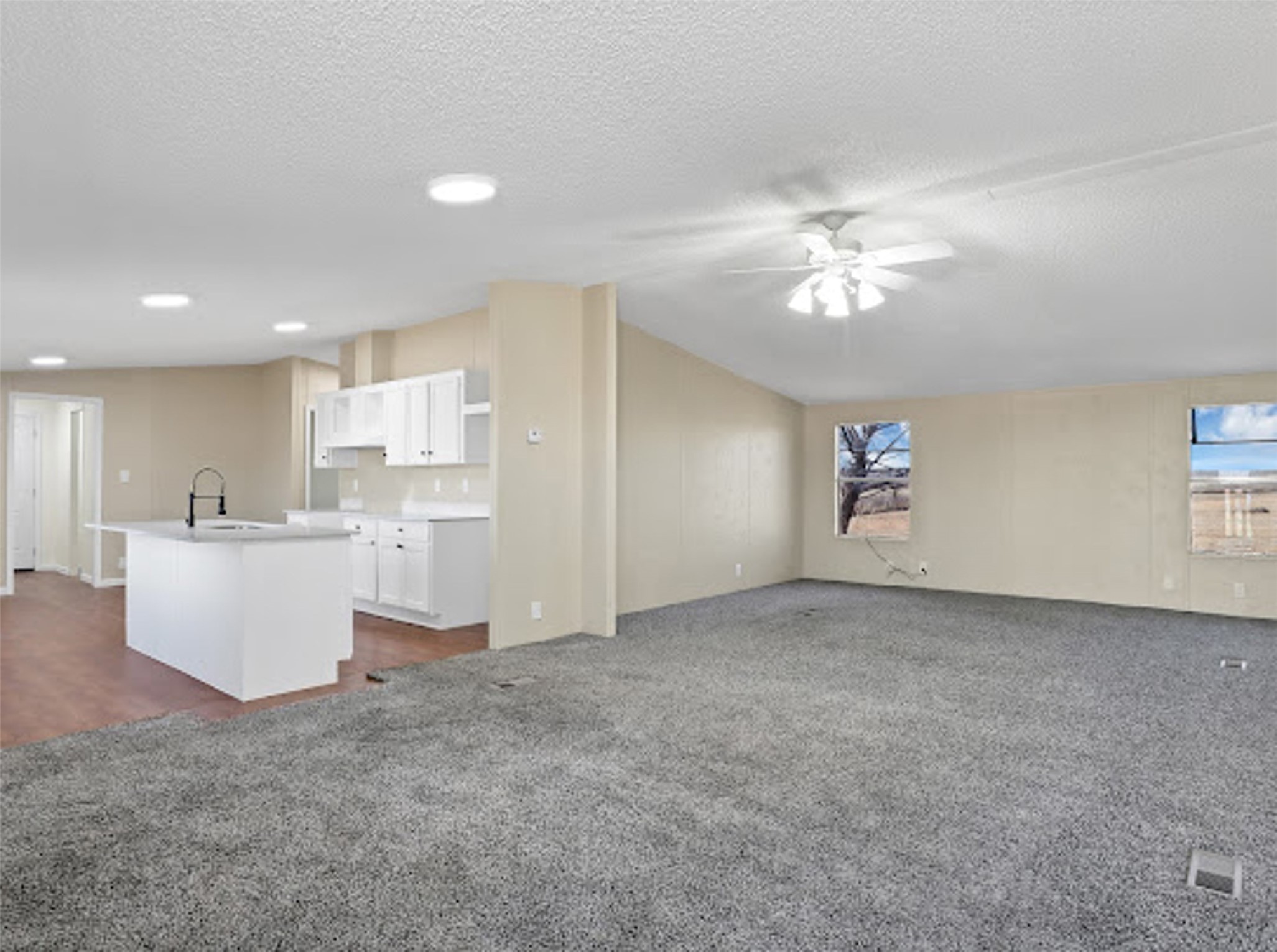 6104 Hawk Court