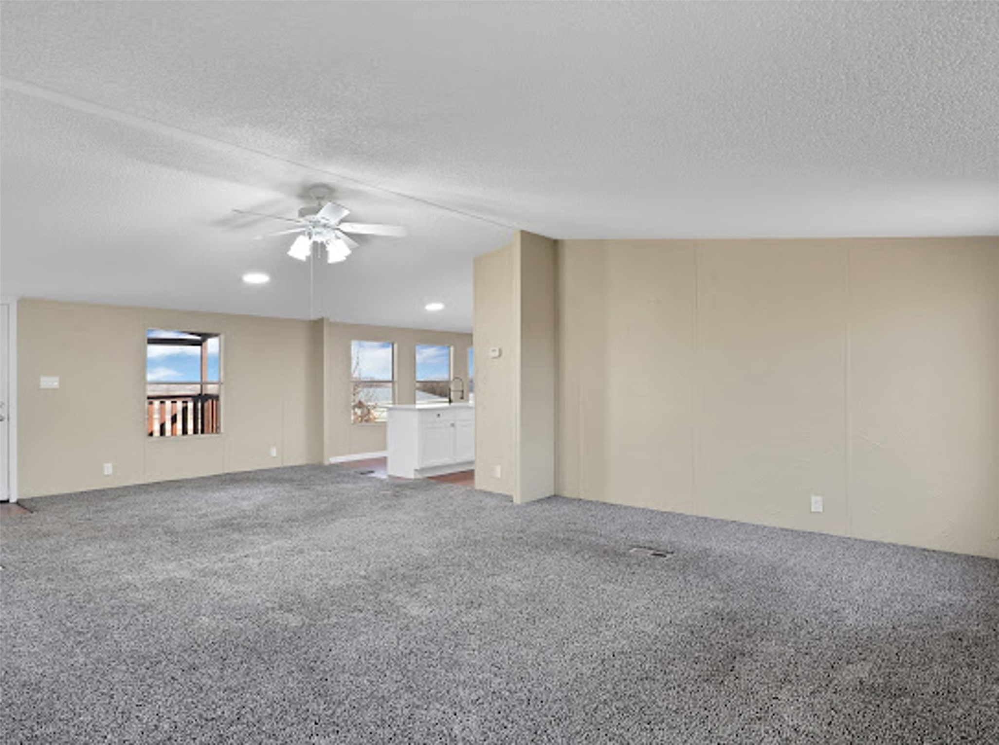6104 Hawk Court