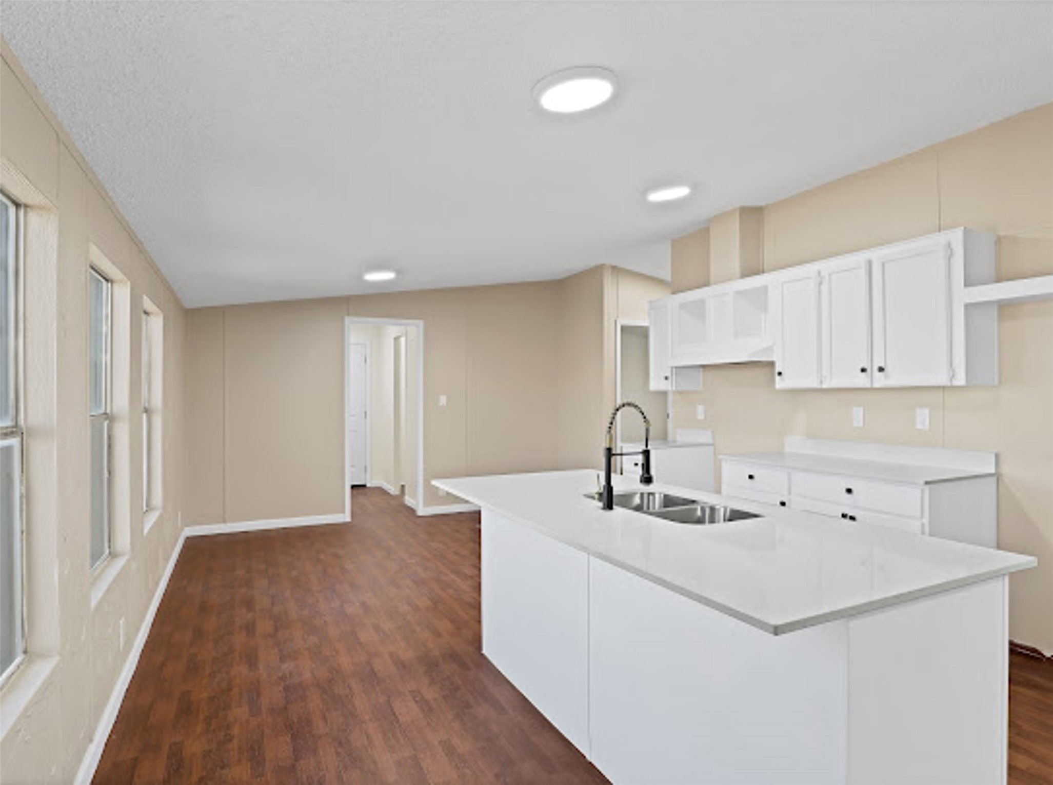 6104 Hawk Court