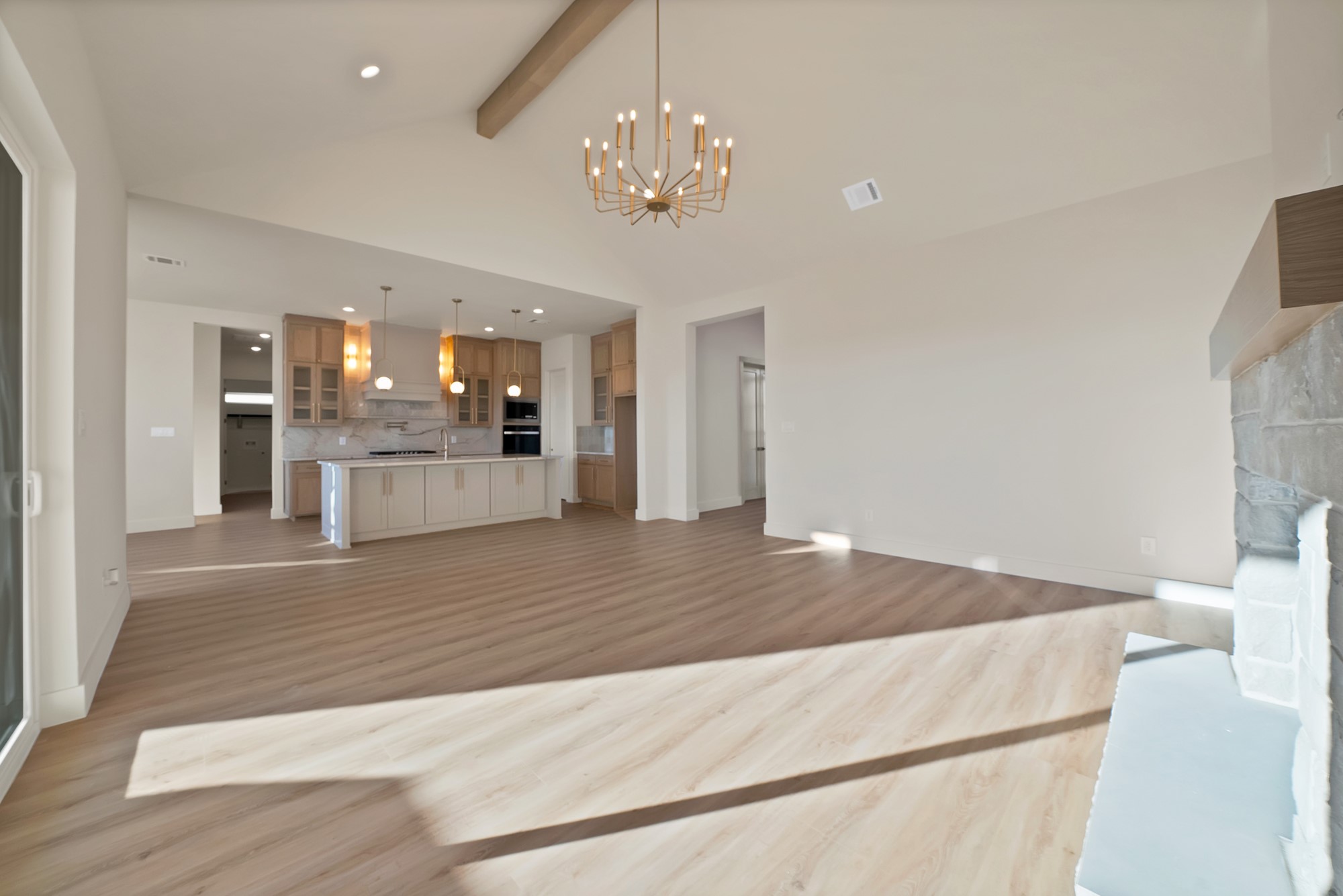 1008 Eagles Bluff Drive