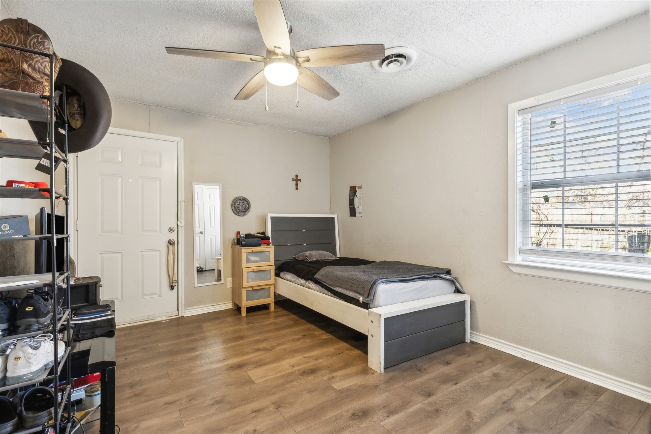 13001 Timothy Lane