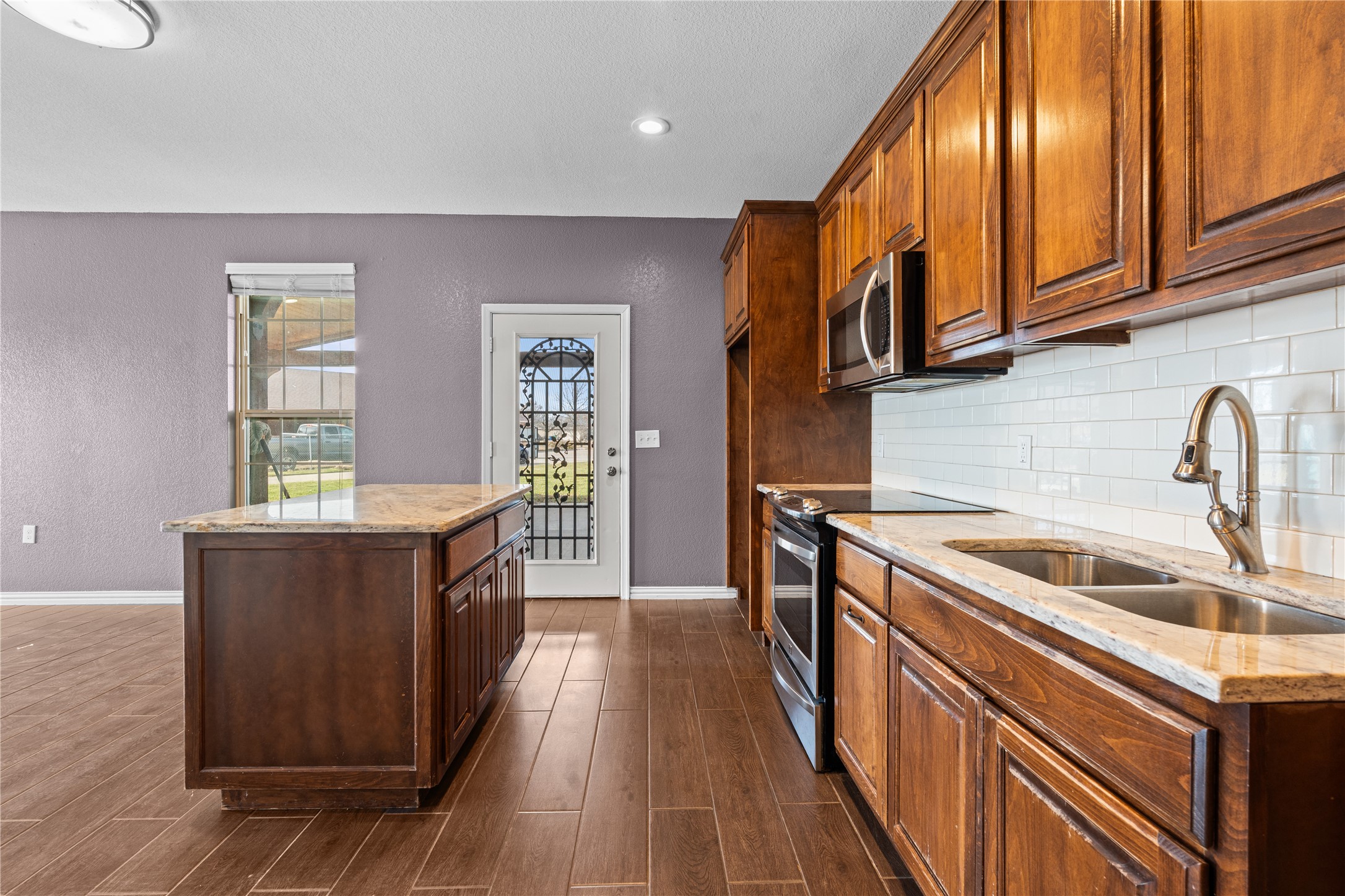 10437 Brangus Drive