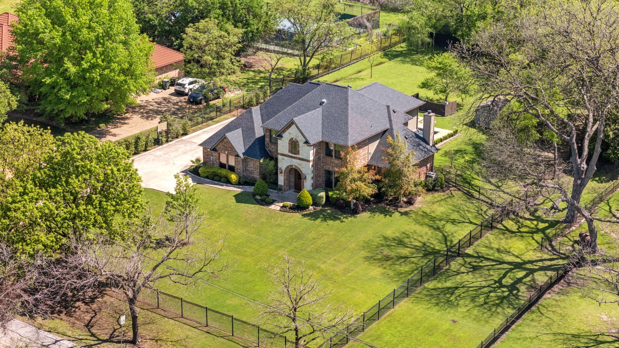 106 E Fork Road