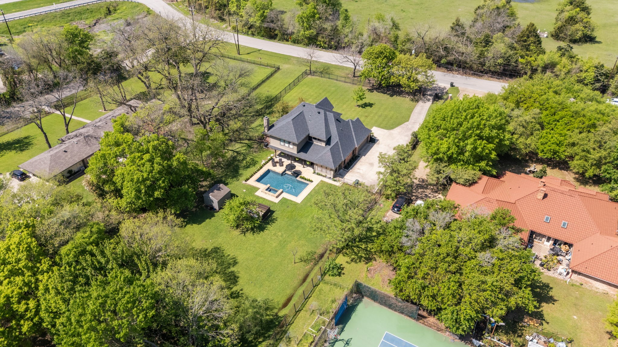 106 E Fork Road