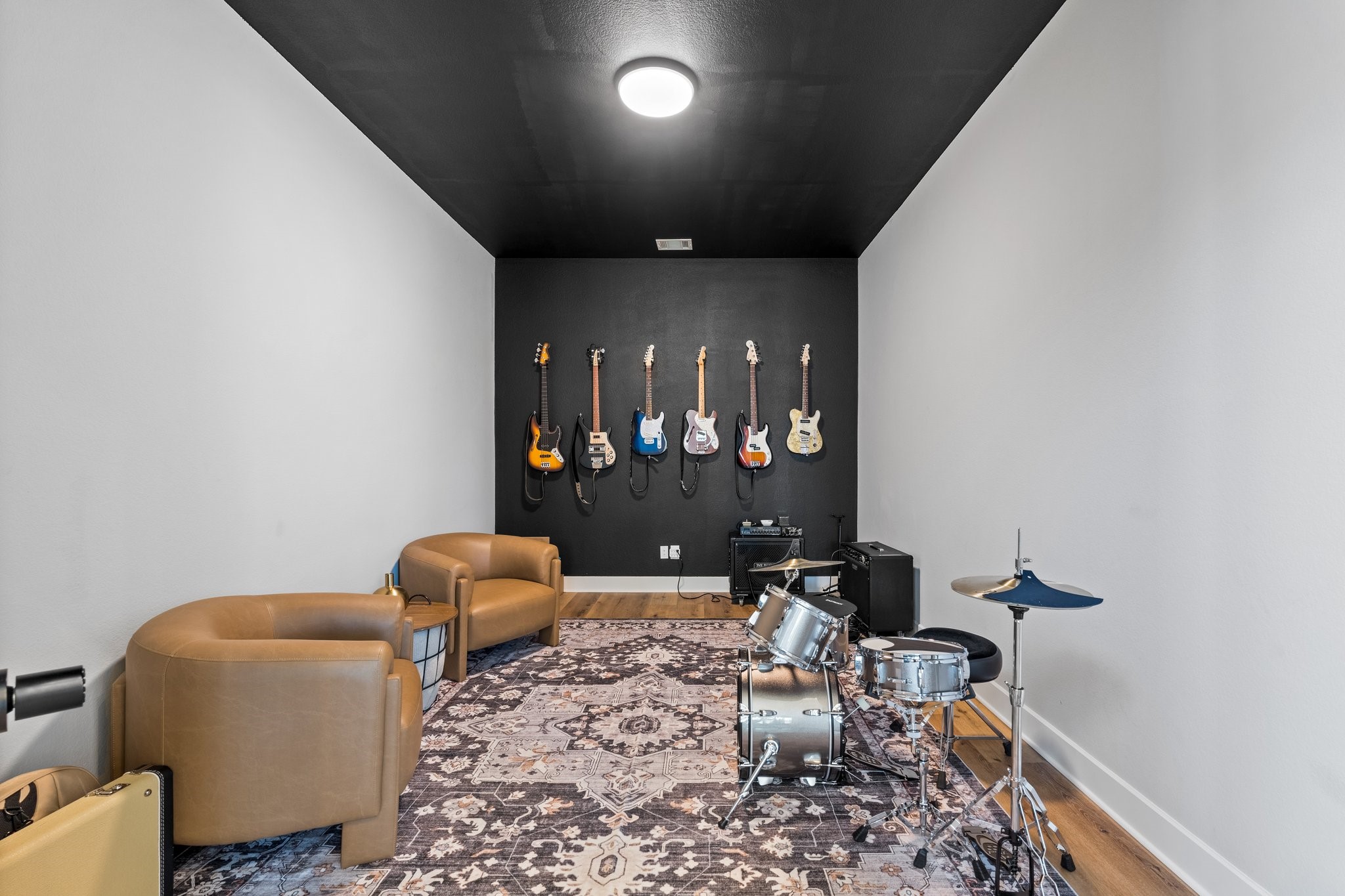 2320 Sandalwood Drive