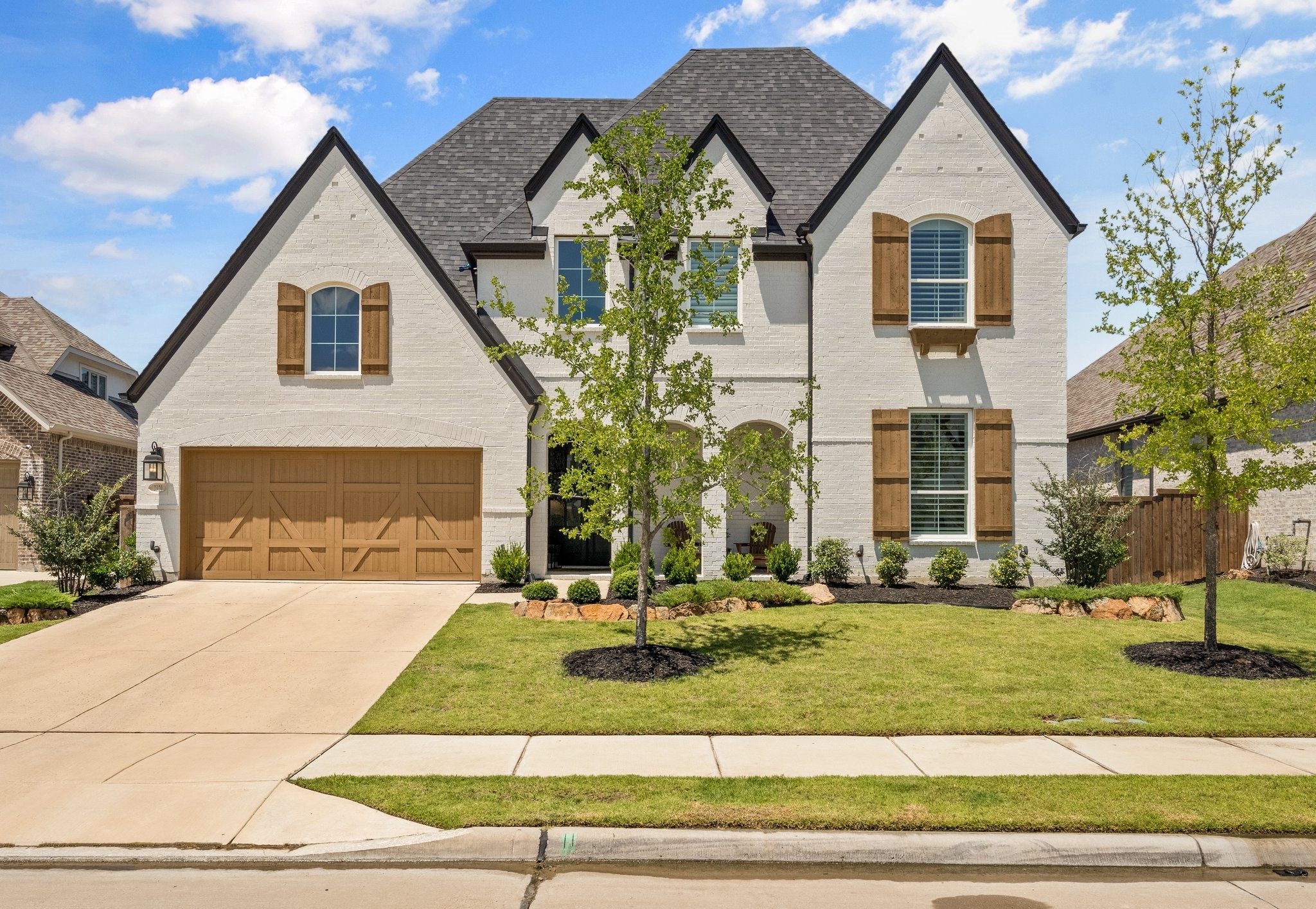 2320 Sandalwood Drive