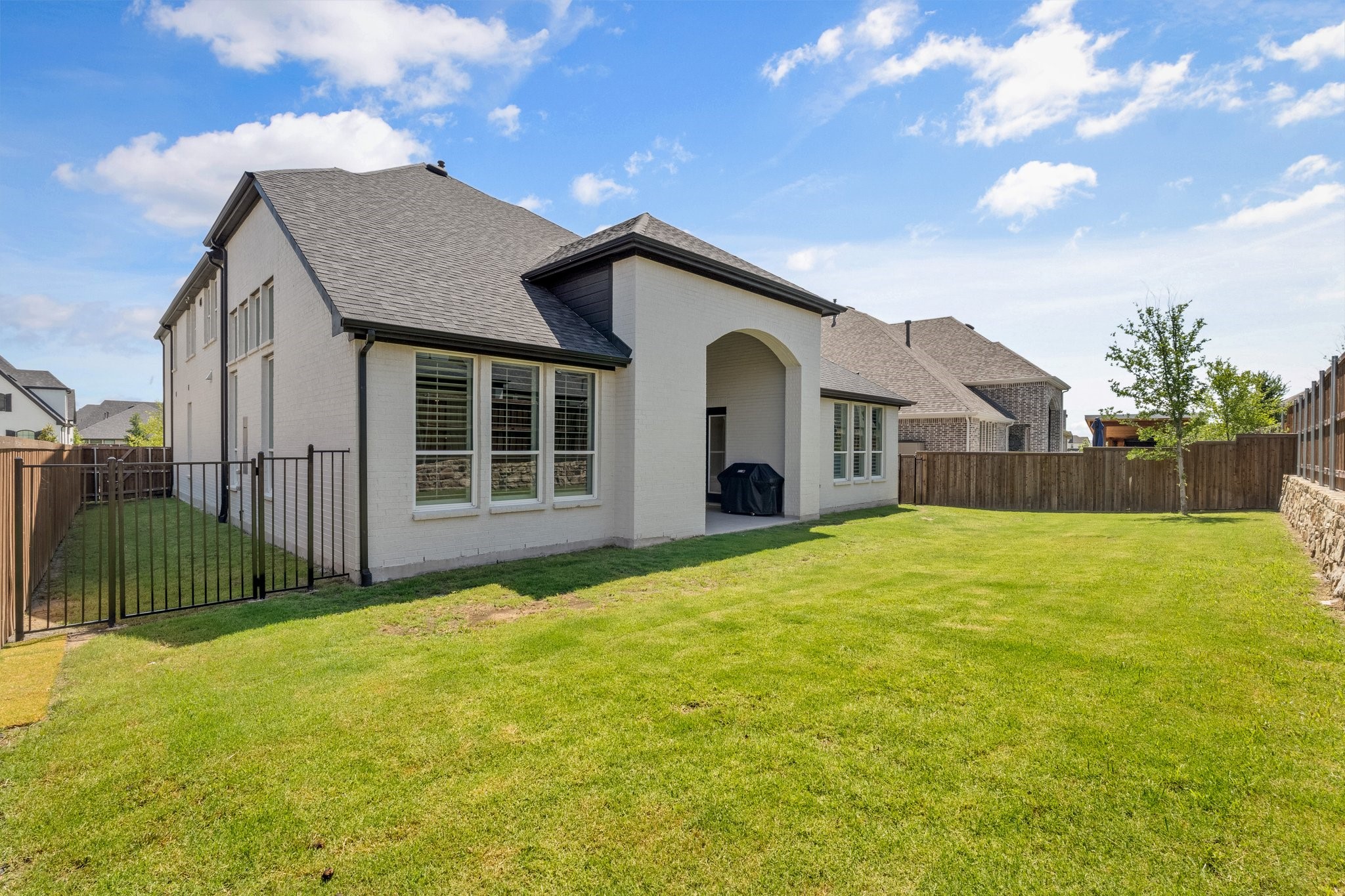 2320 Sandalwood Drive