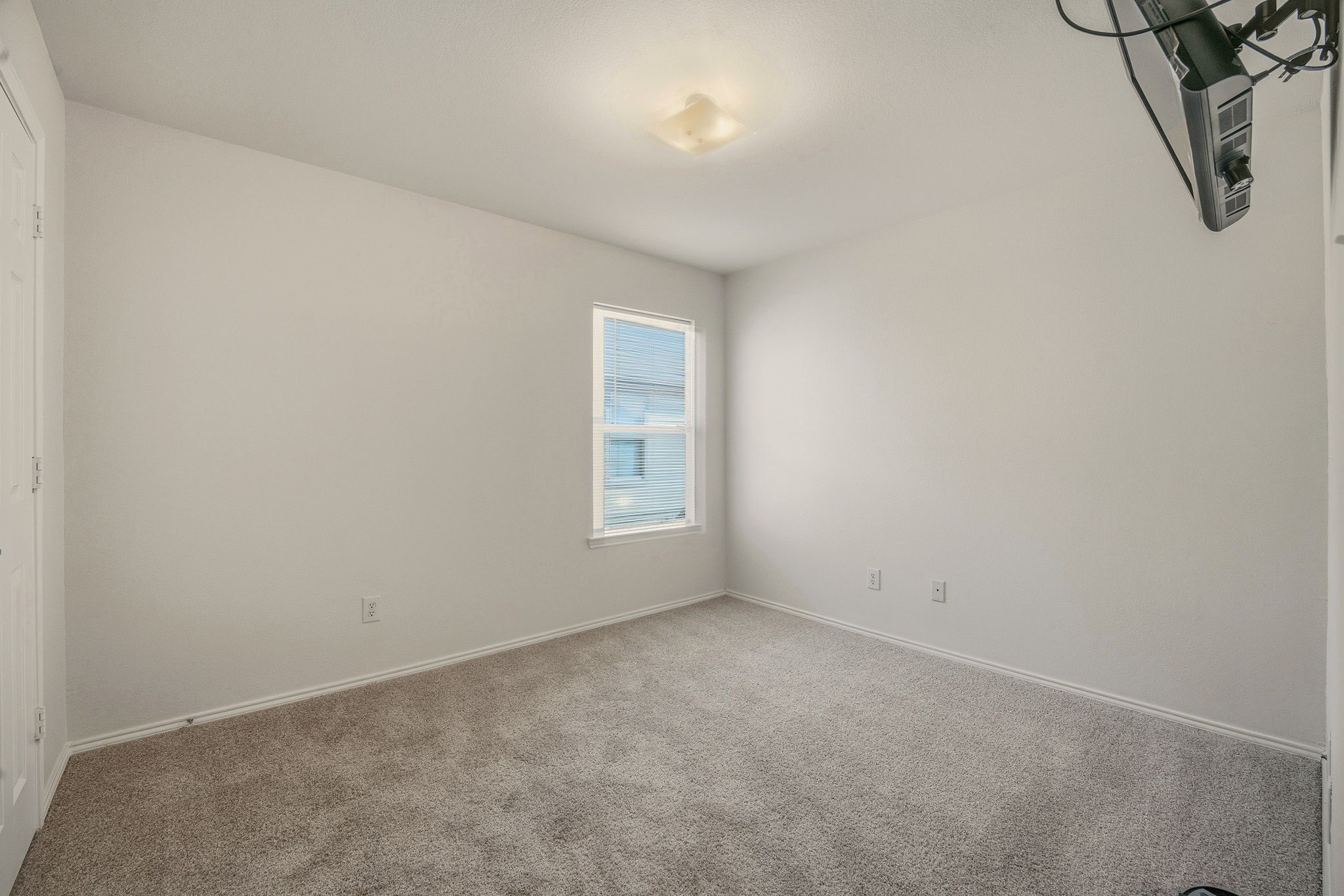 524 Paddle Drive