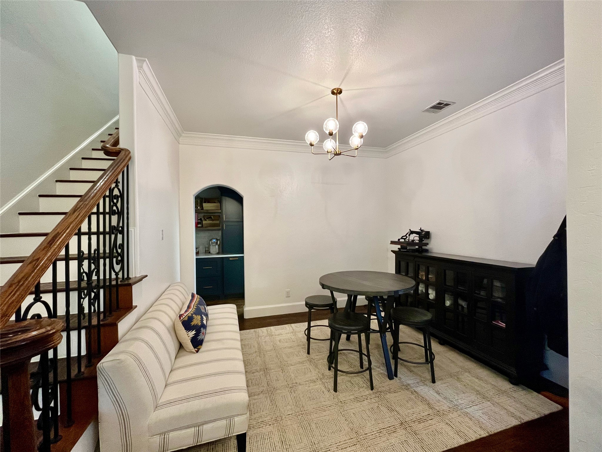 4529 Venetian Way
