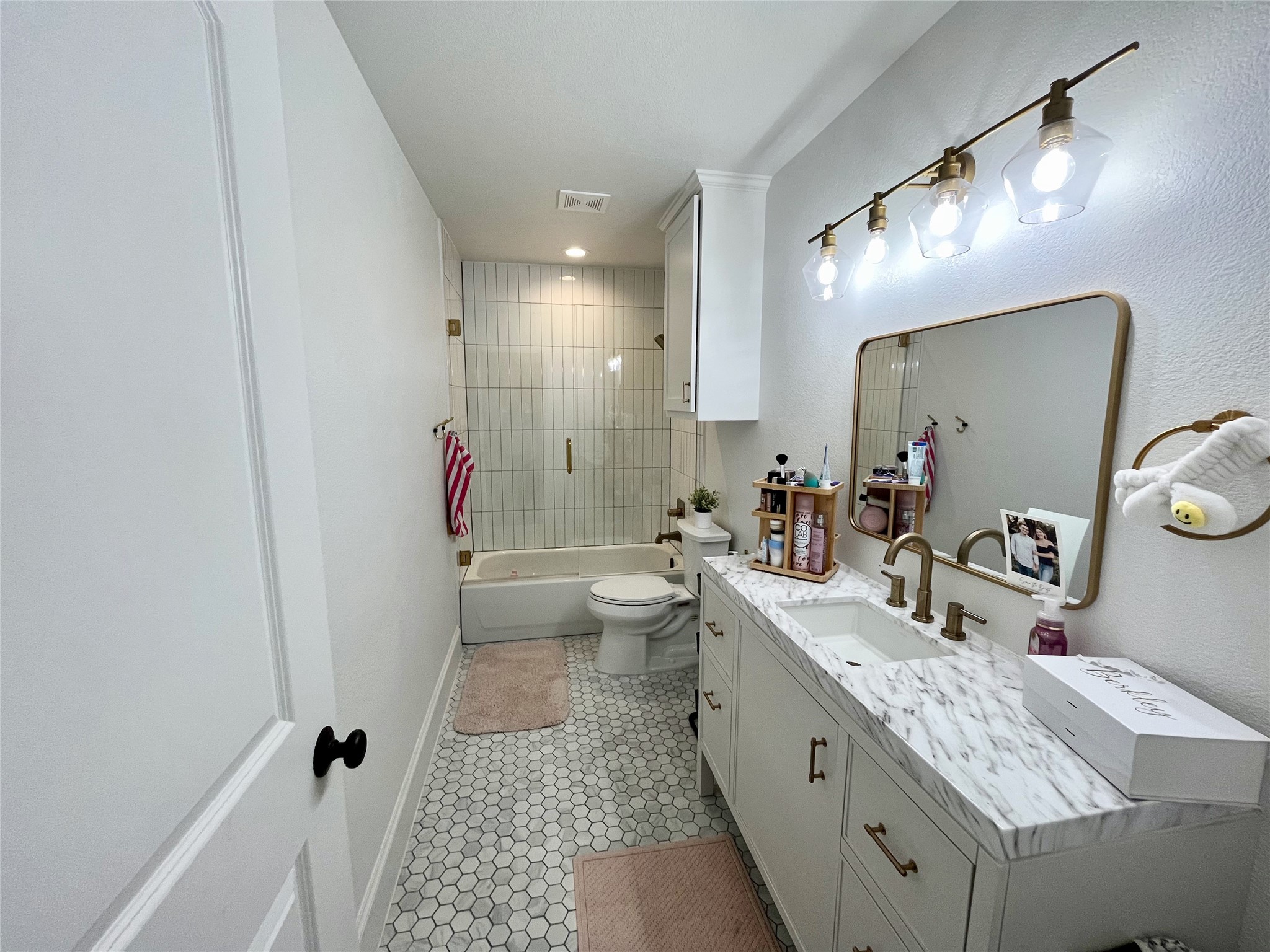 4529 Venetian Way