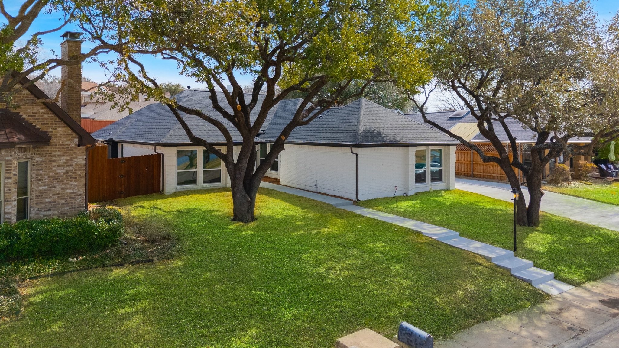 2812 Crooked Creek Drive