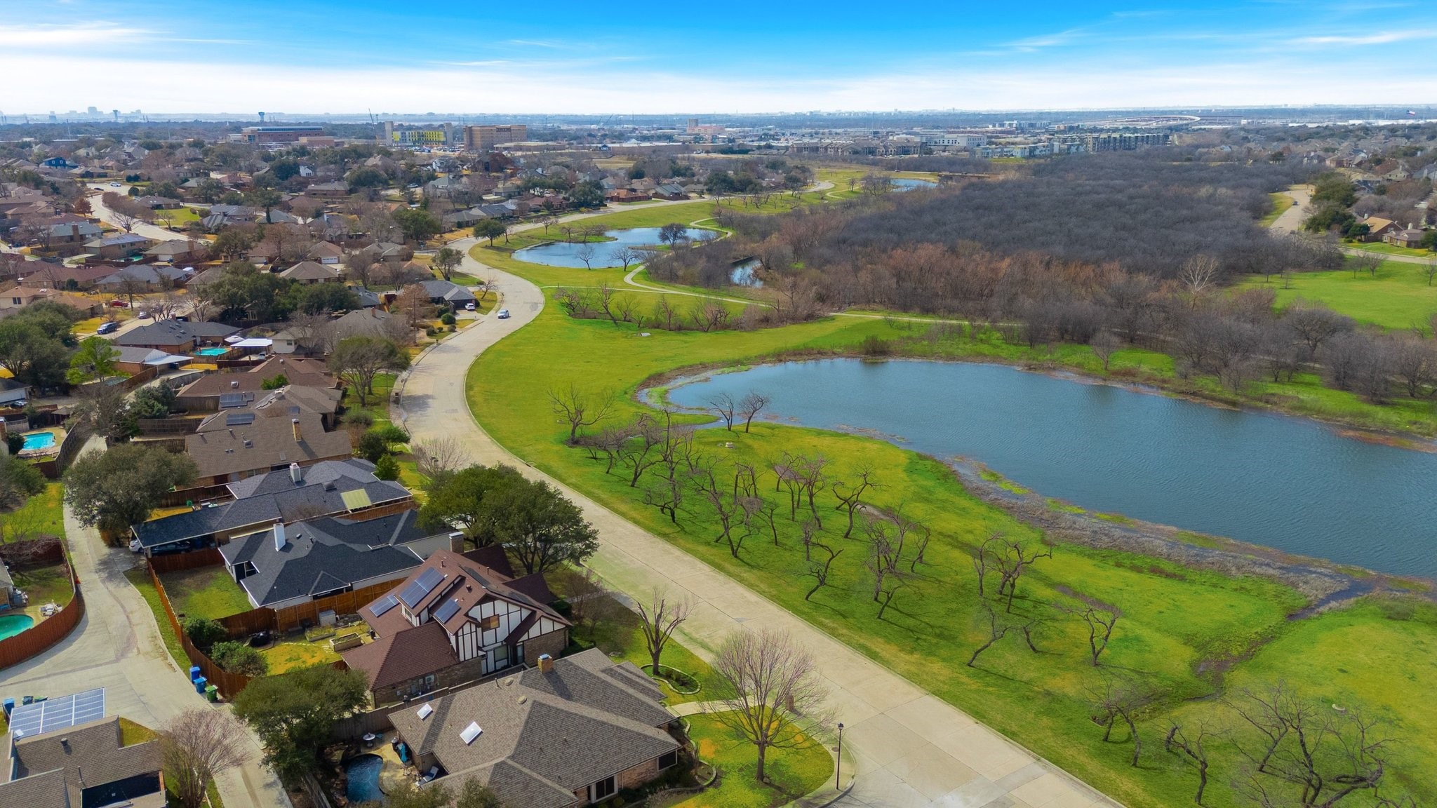 2812 Crooked Creek Drive