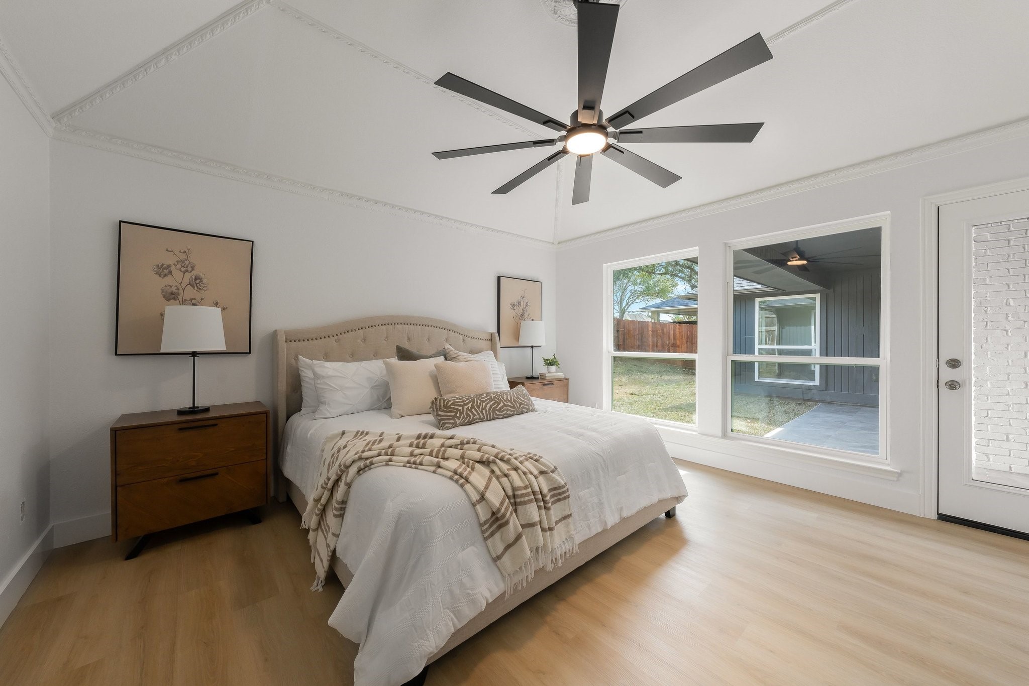 2812 Crooked Creek Drive