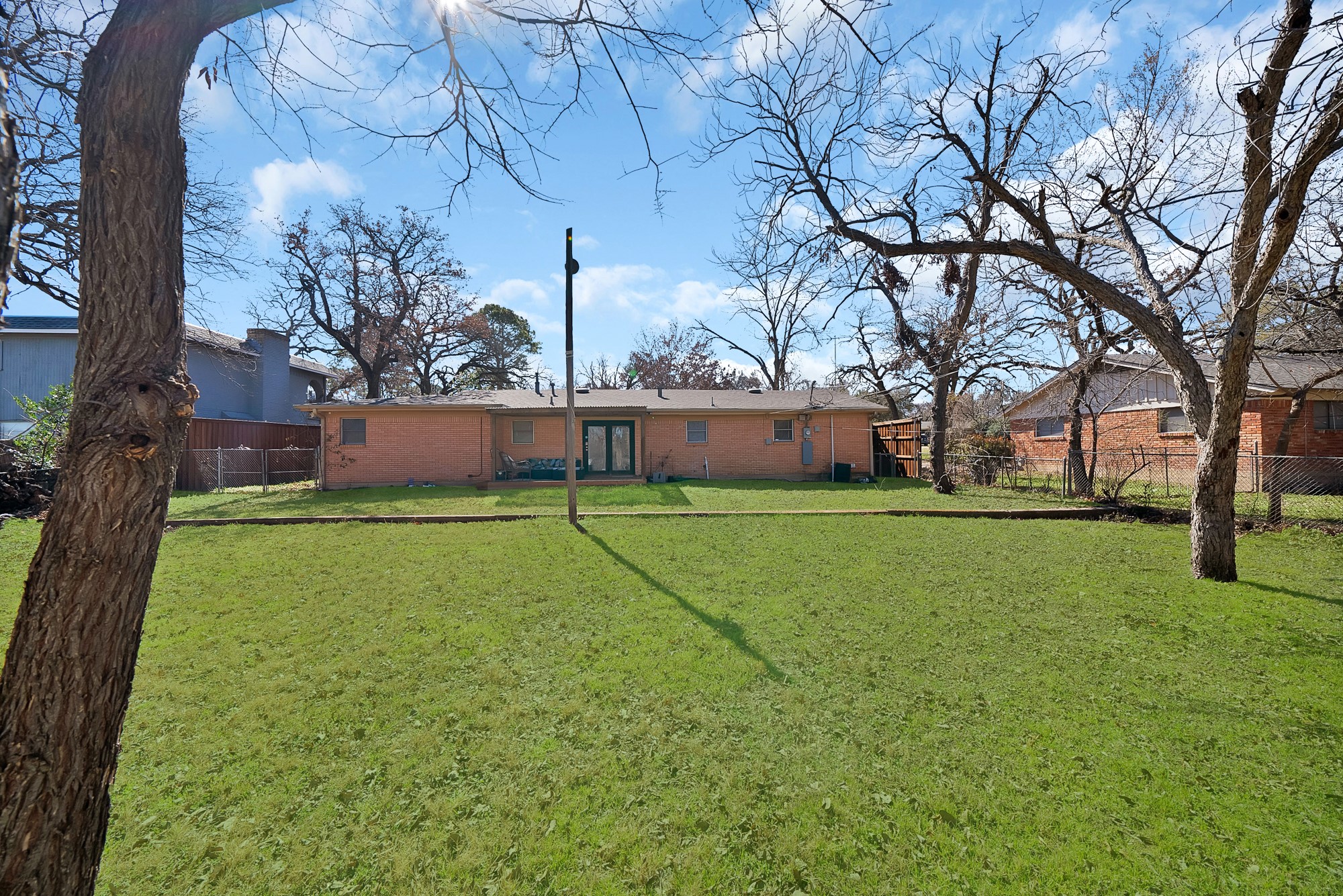 7013 Meadowbrook Drive