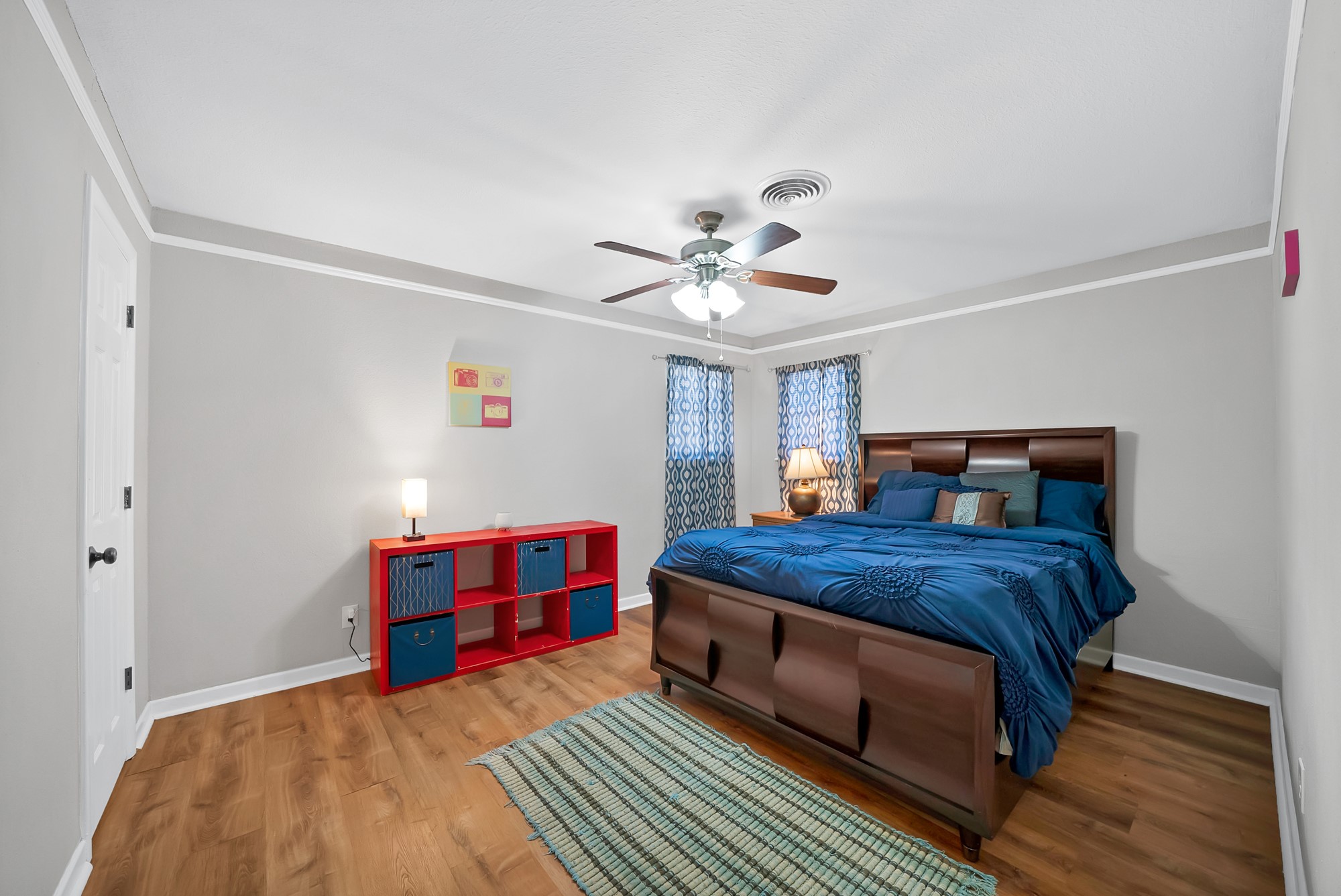 7013 Meadowbrook Drive