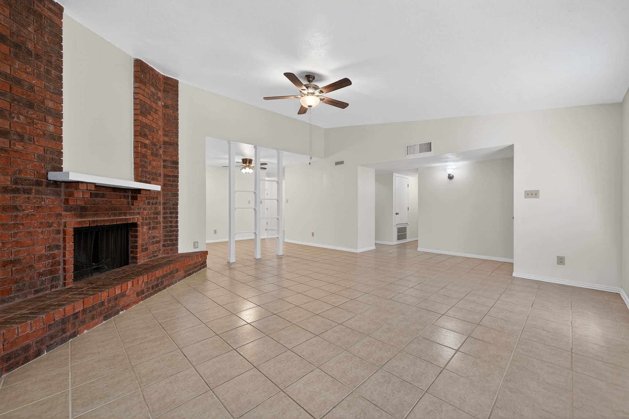 1918 Lamont Drive