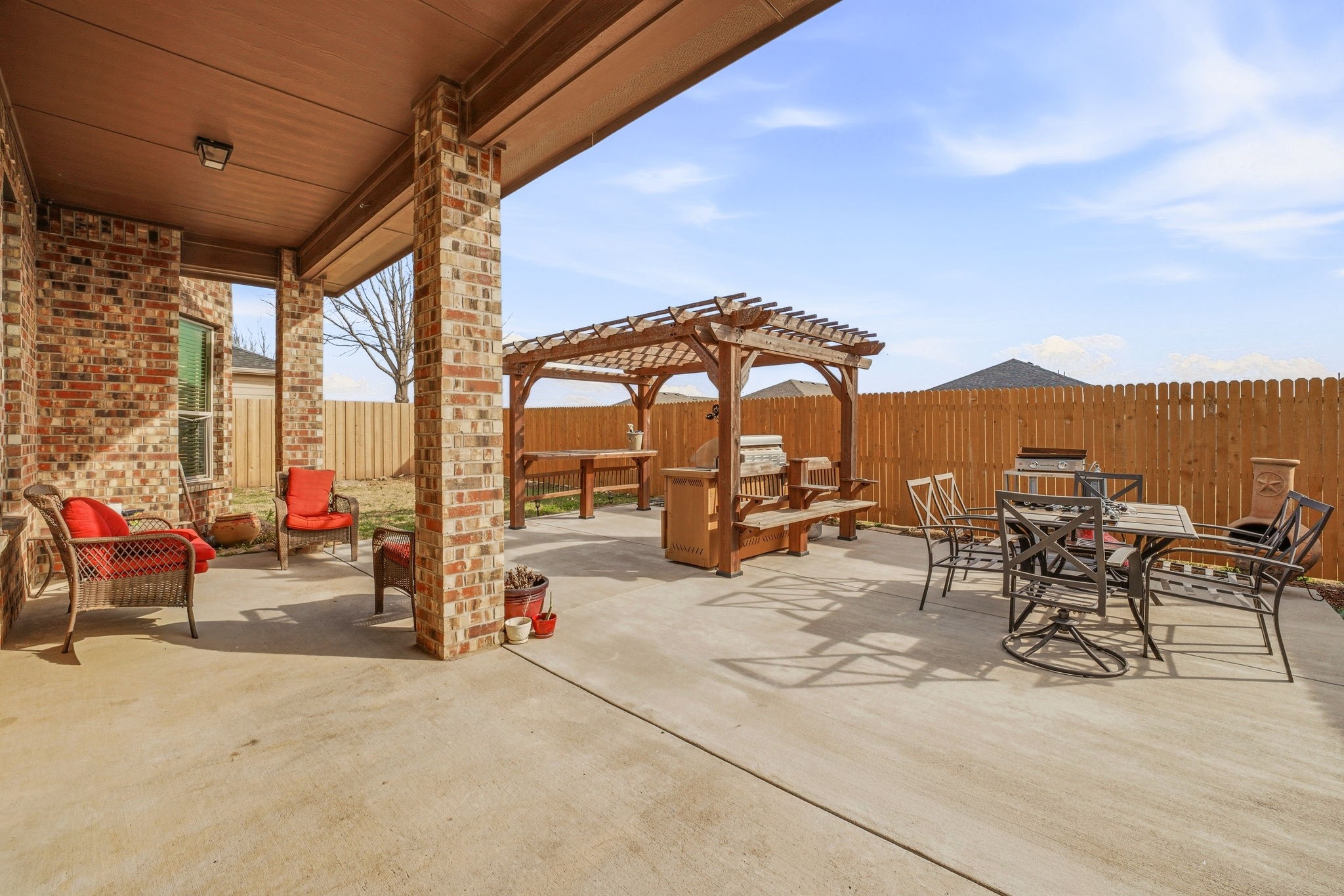 409 Crown Oaks Drive