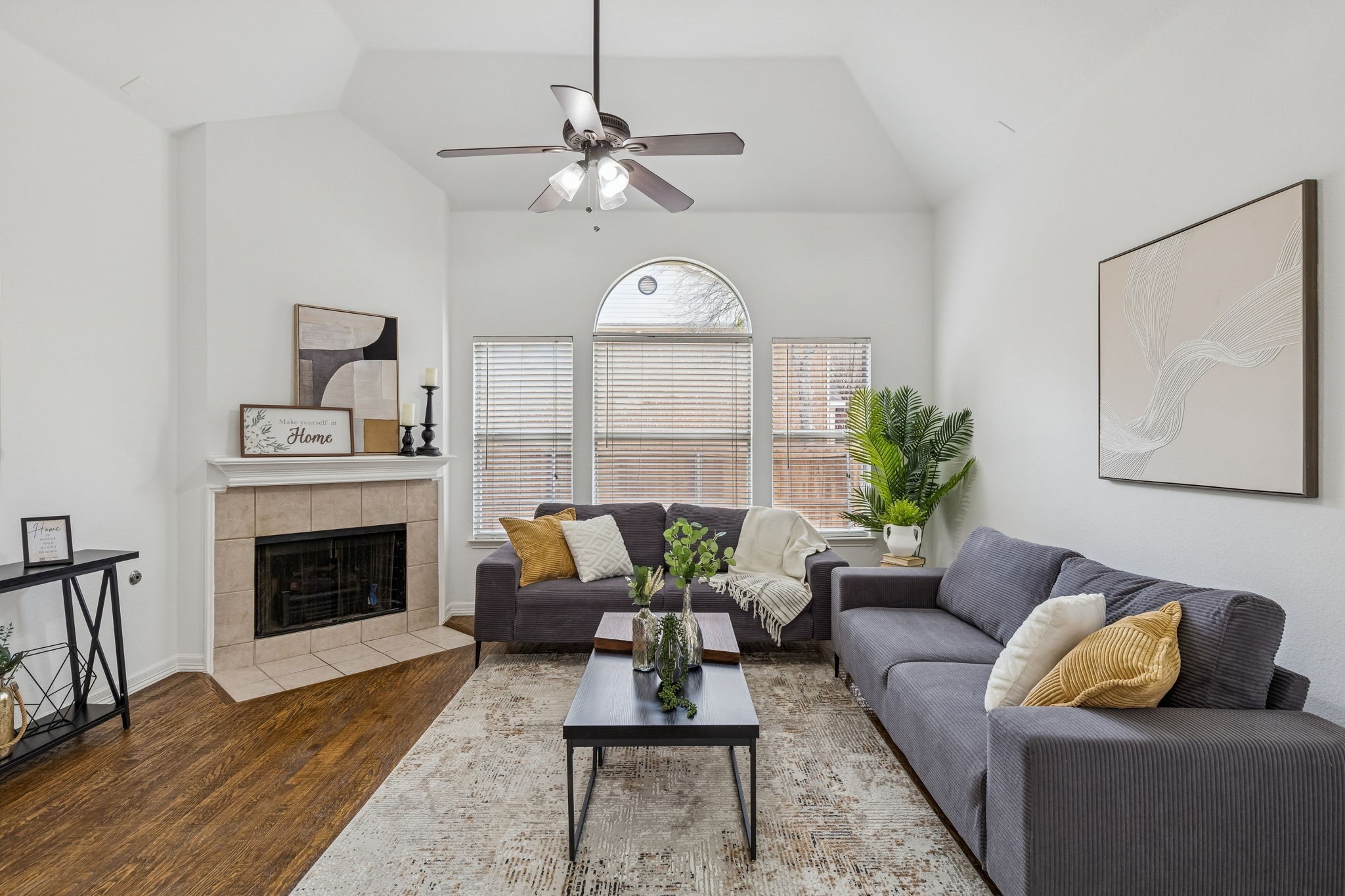 4936 Auburn Drive