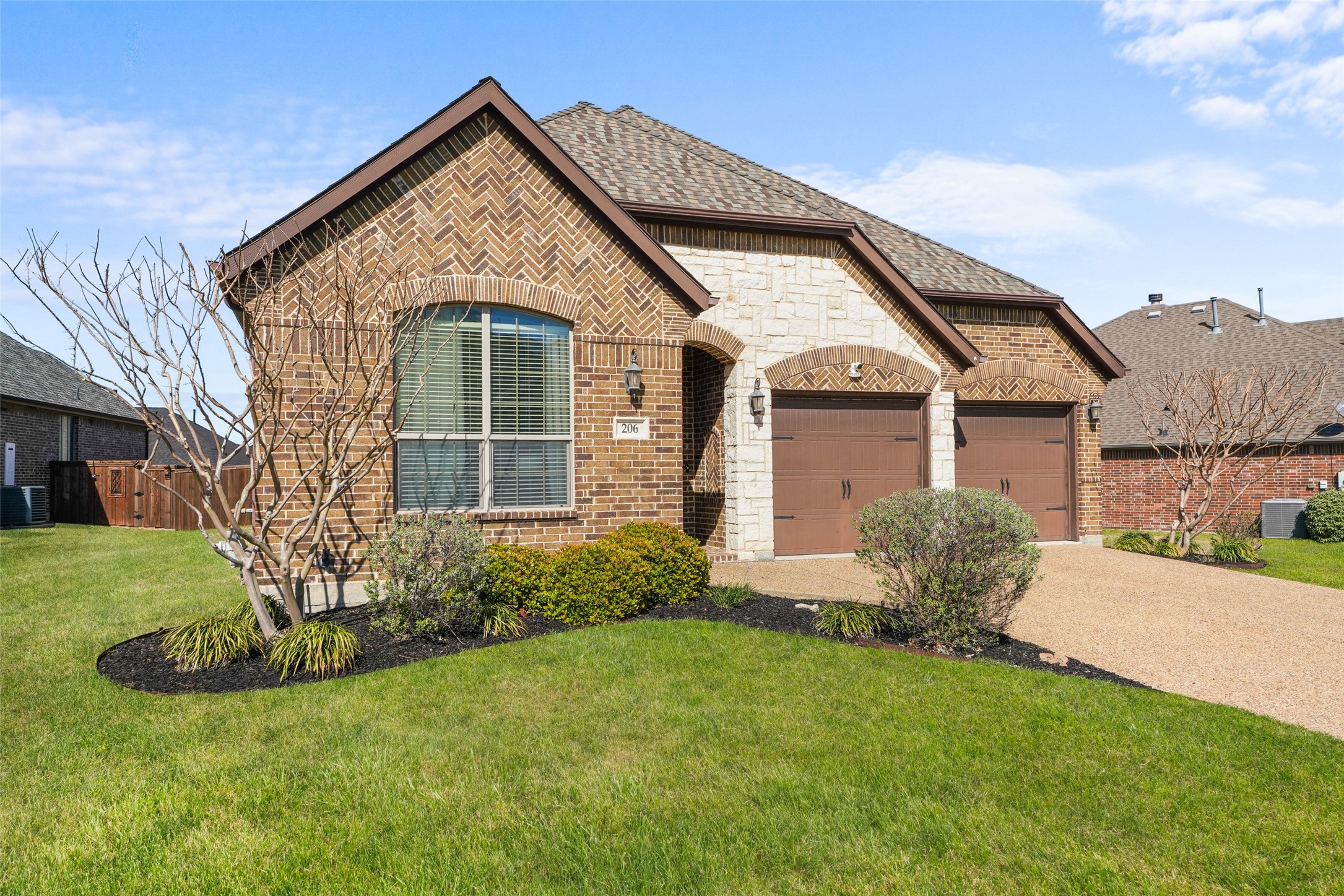 206 Charleston Lane