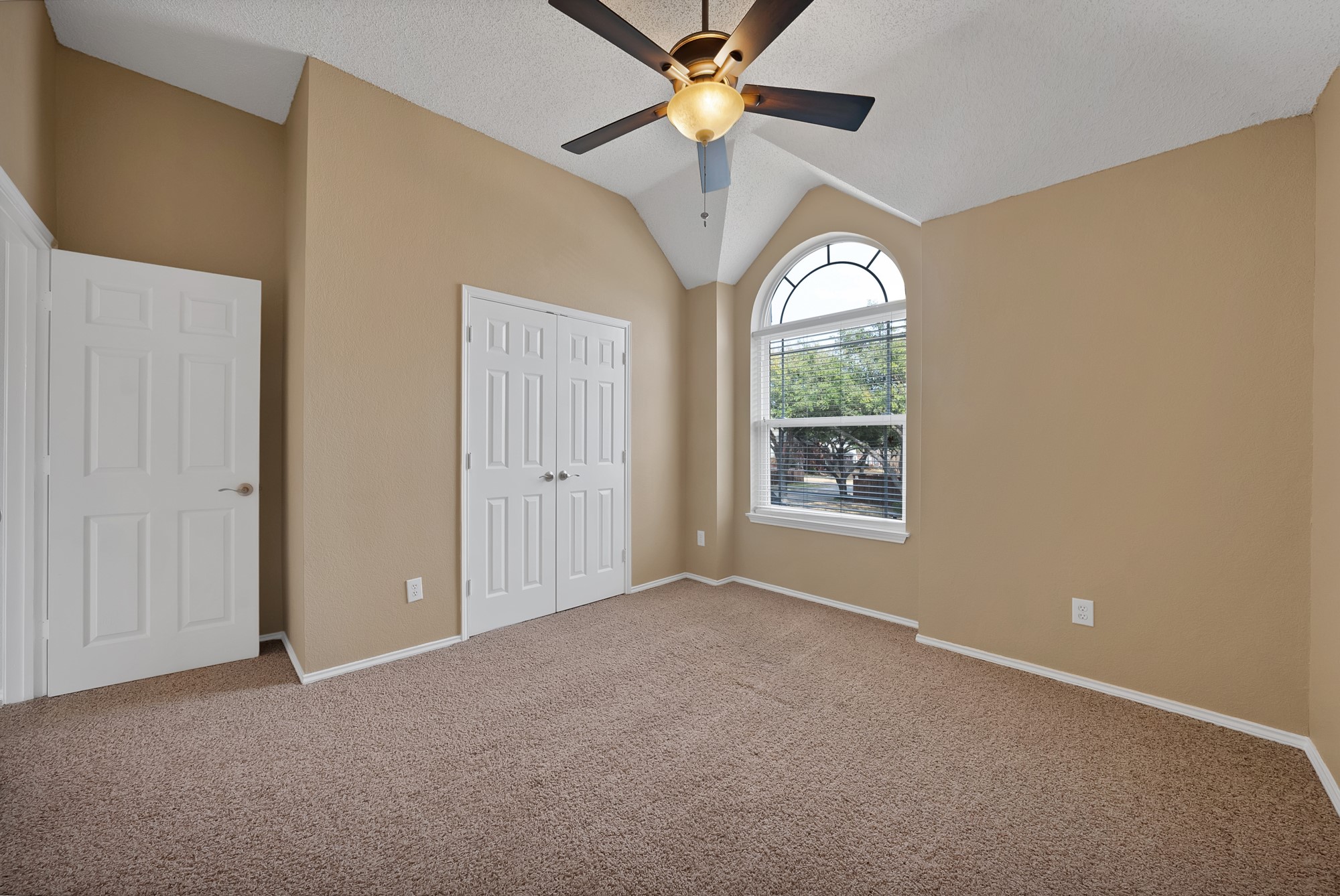 724 Pulitzer Lane