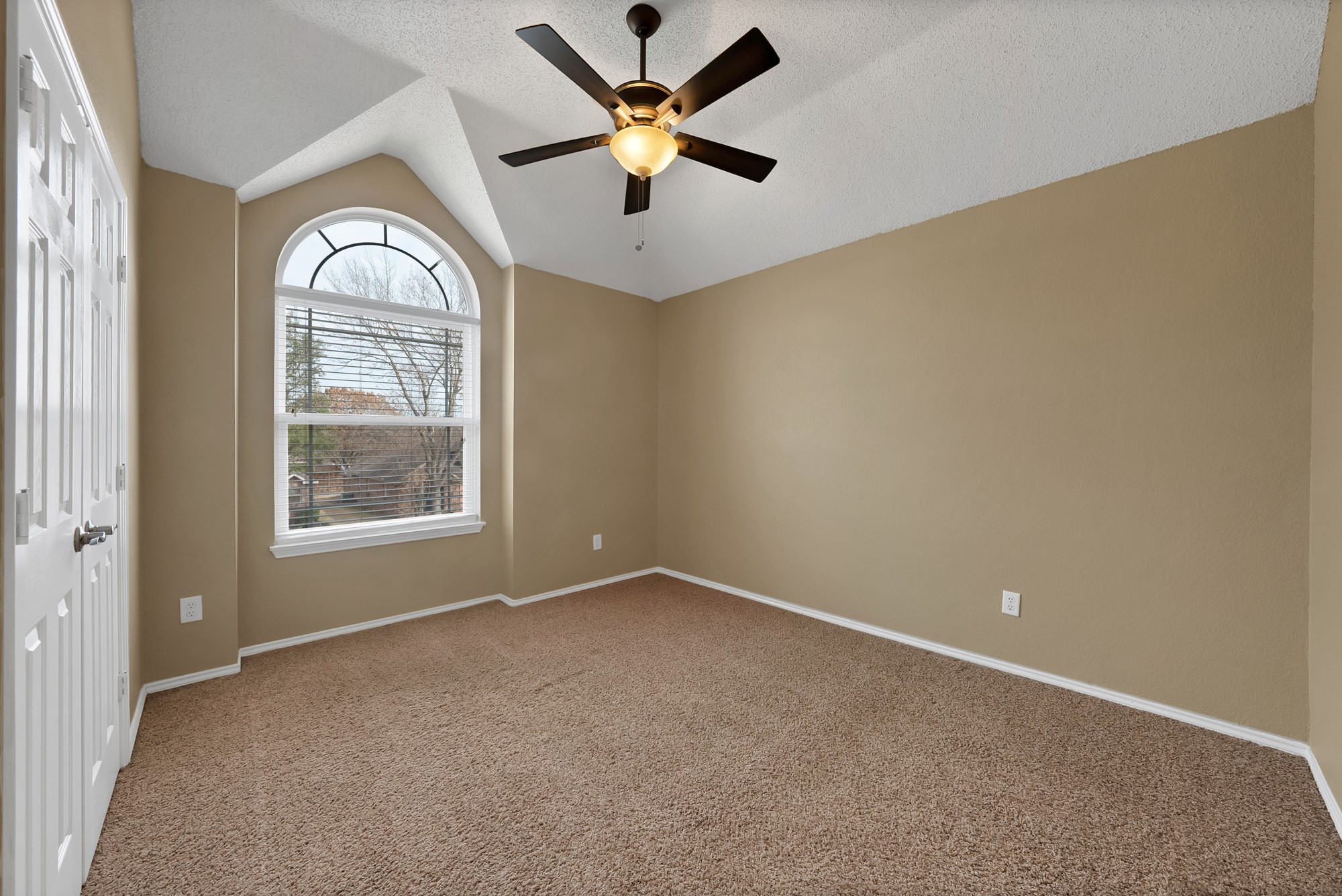 724 Pulitzer Lane