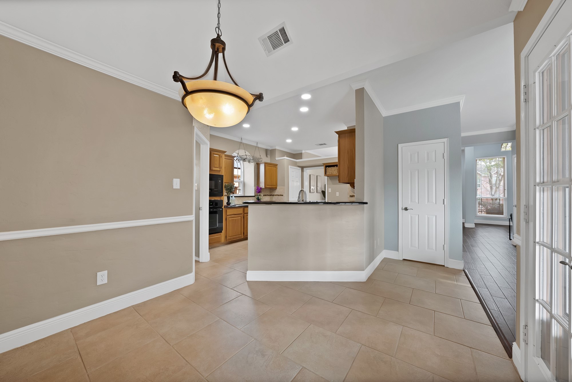 724 Pulitzer Lane