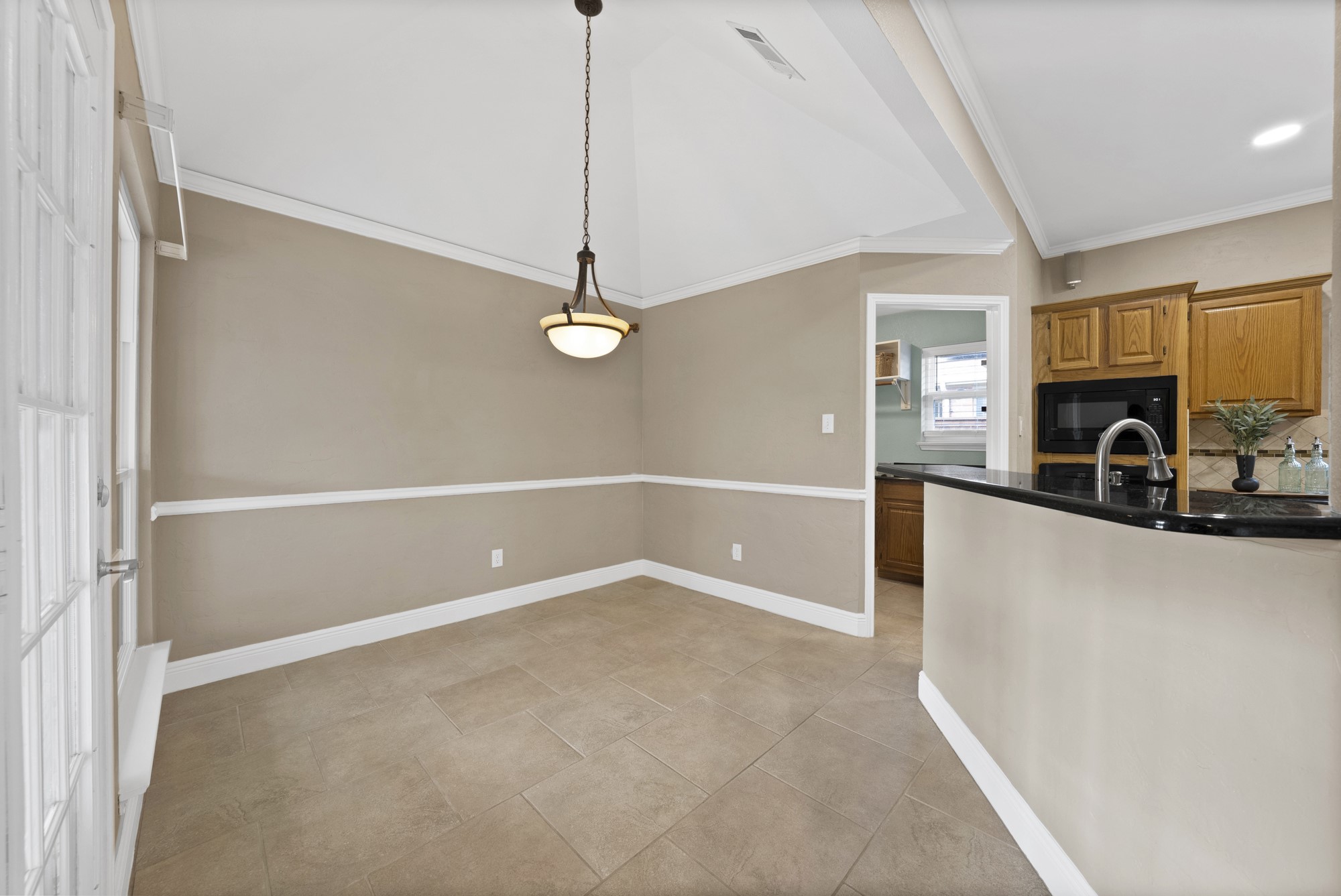 724 Pulitzer Lane