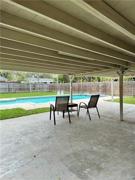 1725 Peach Tree Court