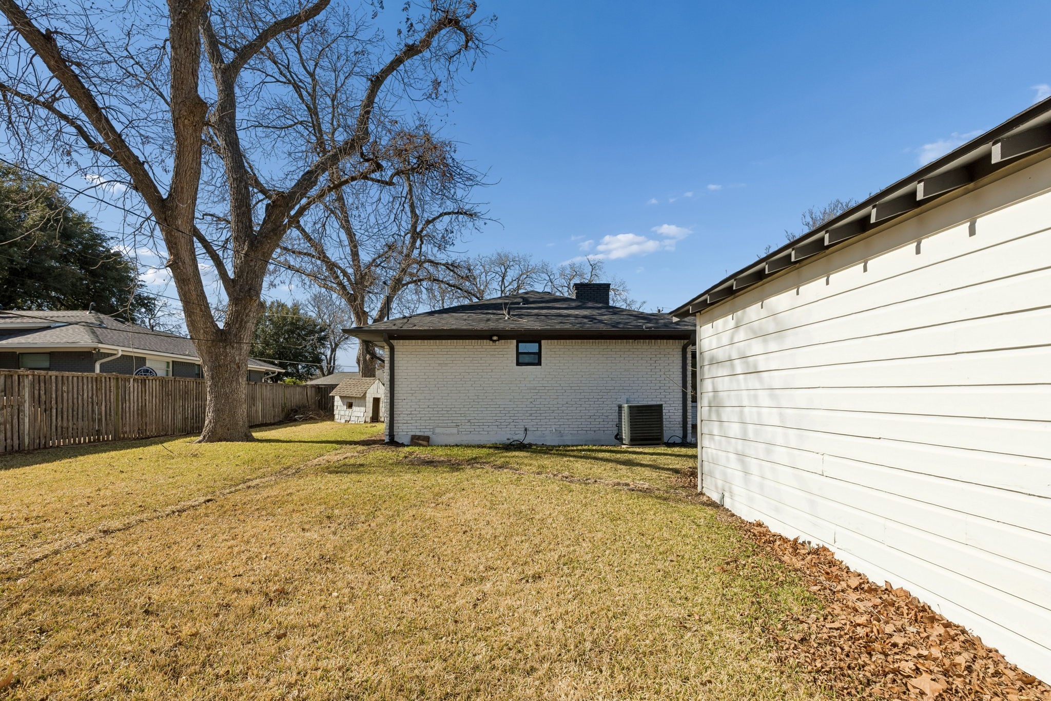 6858 Freemont Street
