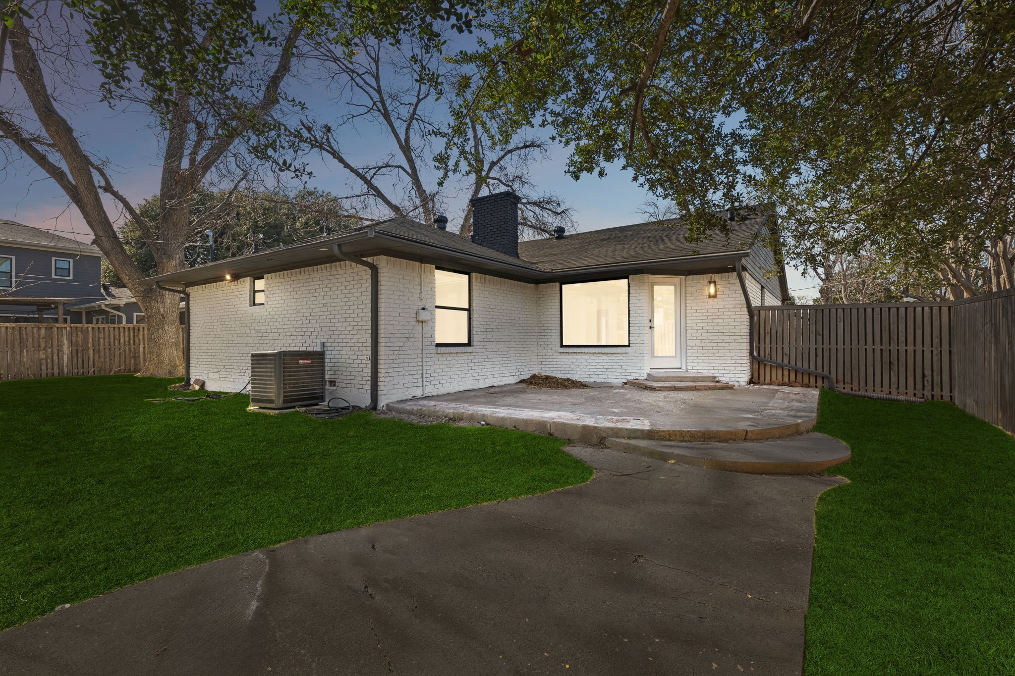 6858 Freemont Street
