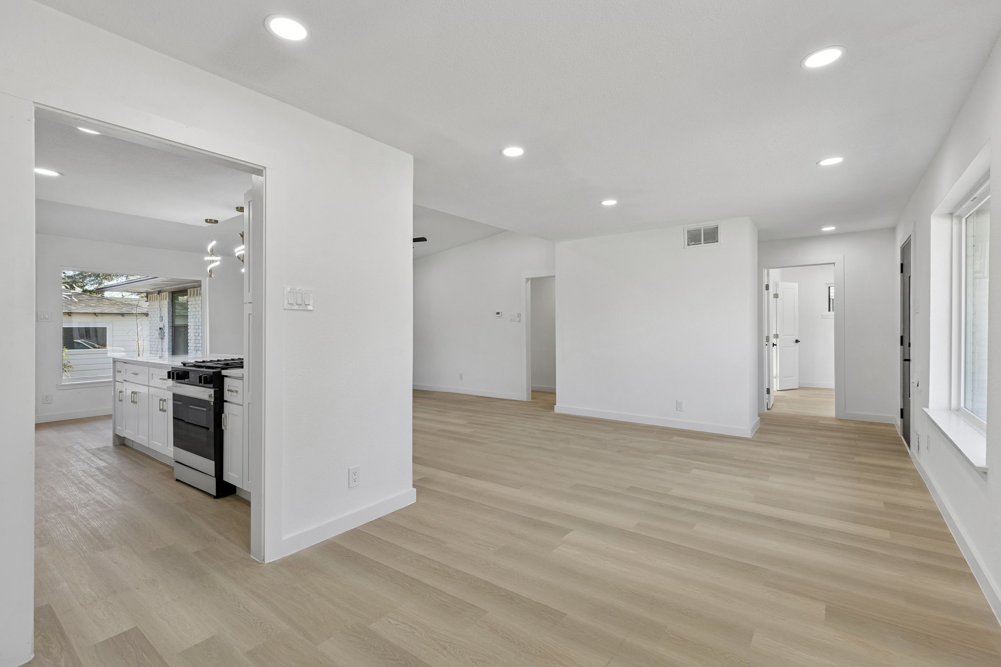 6858 Freemont Street
