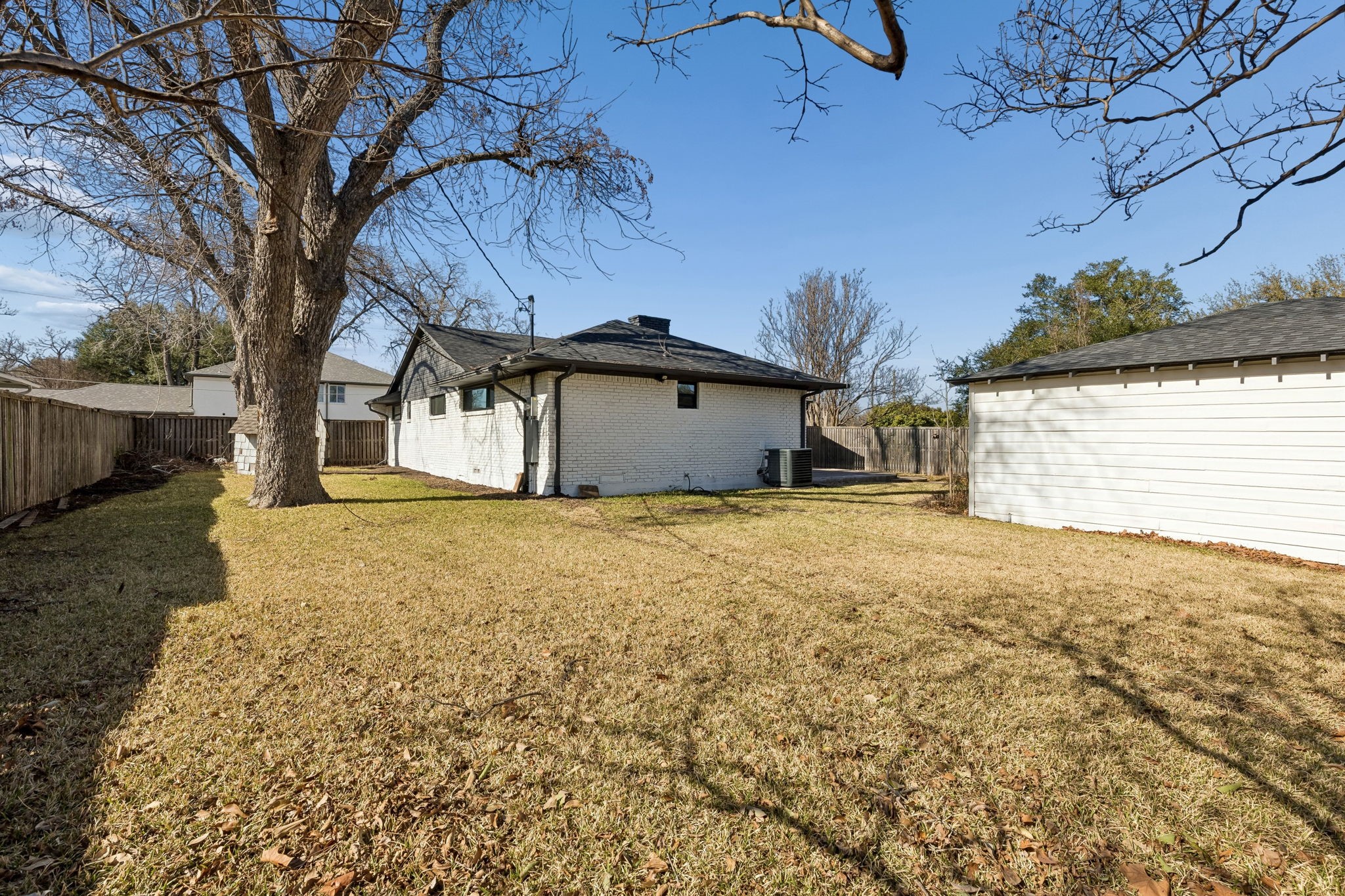 6858 Freemont Street