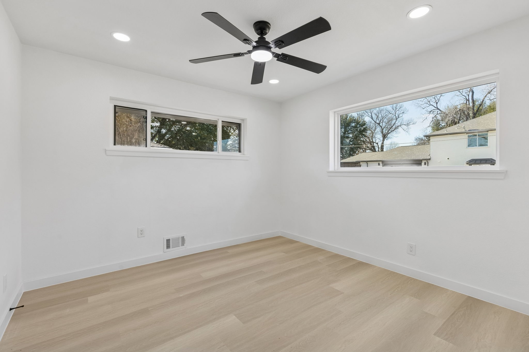 6858 Freemont Street