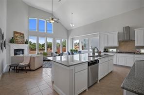 5401 Snowberry Drive