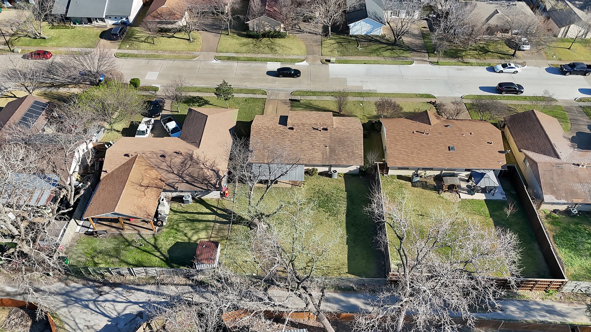 909 Ravencroft Drive