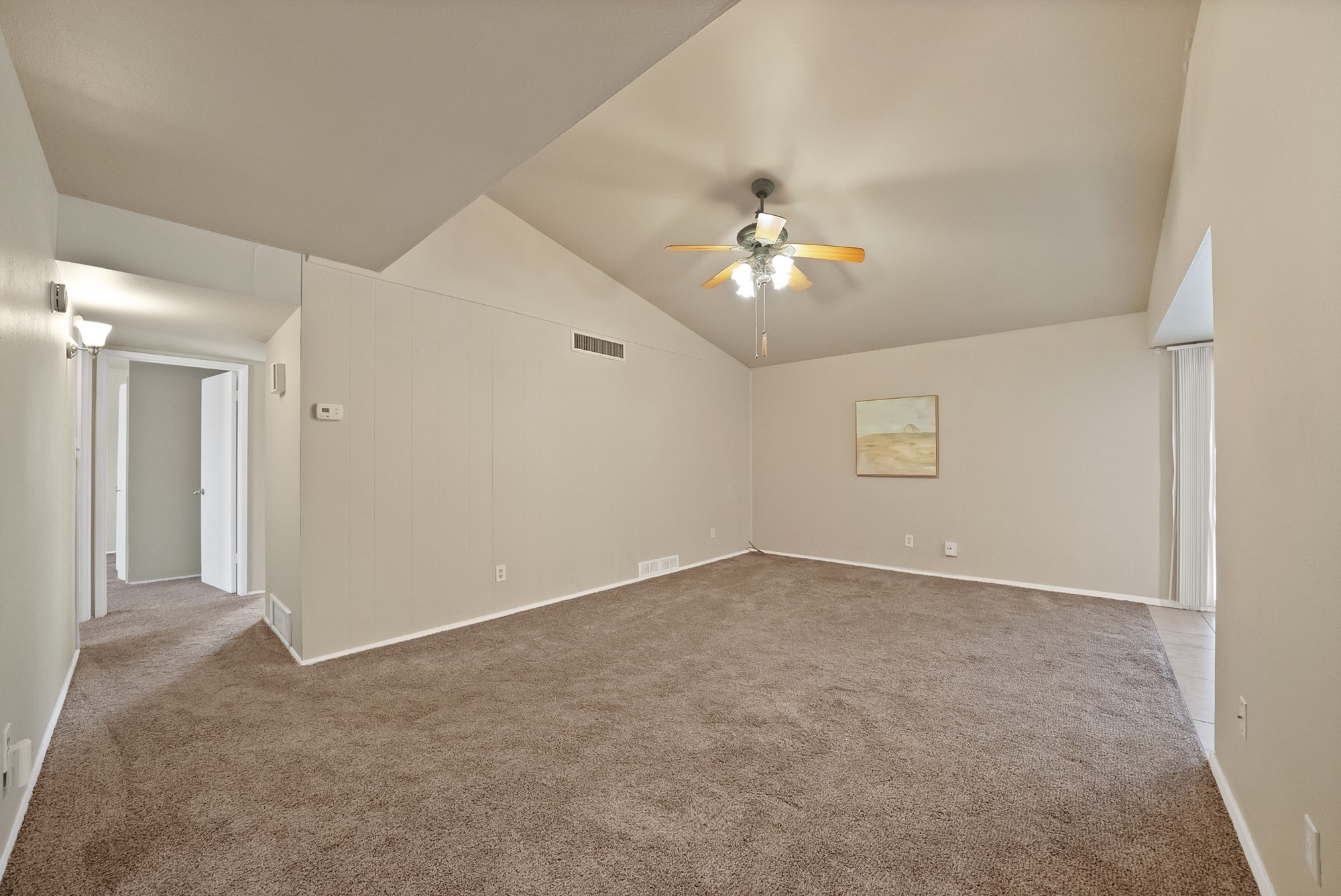 909 Ravencroft Drive
