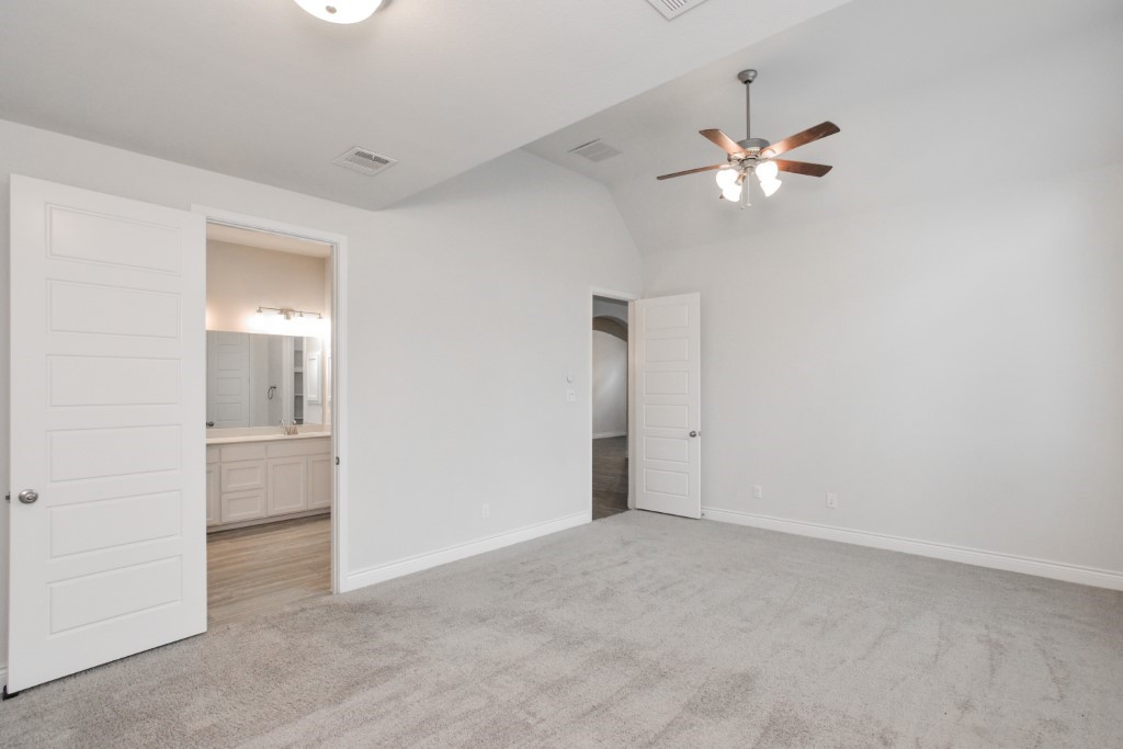 1427 Daisy Corner Drive