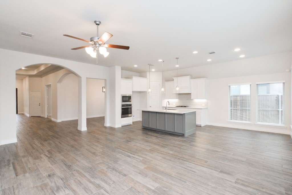 1427 Daisy Corner Drive