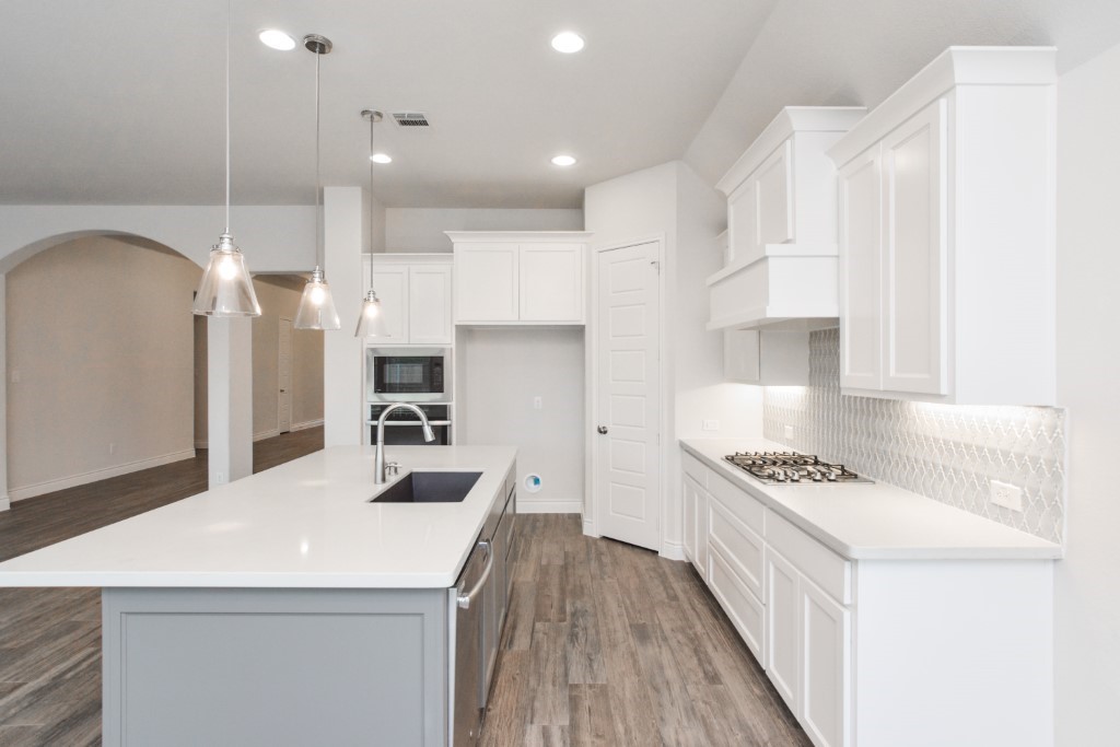 1427 Daisy Corner Drive