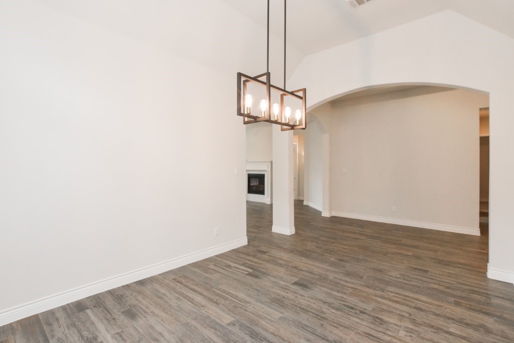 1427 Daisy Corner Drive