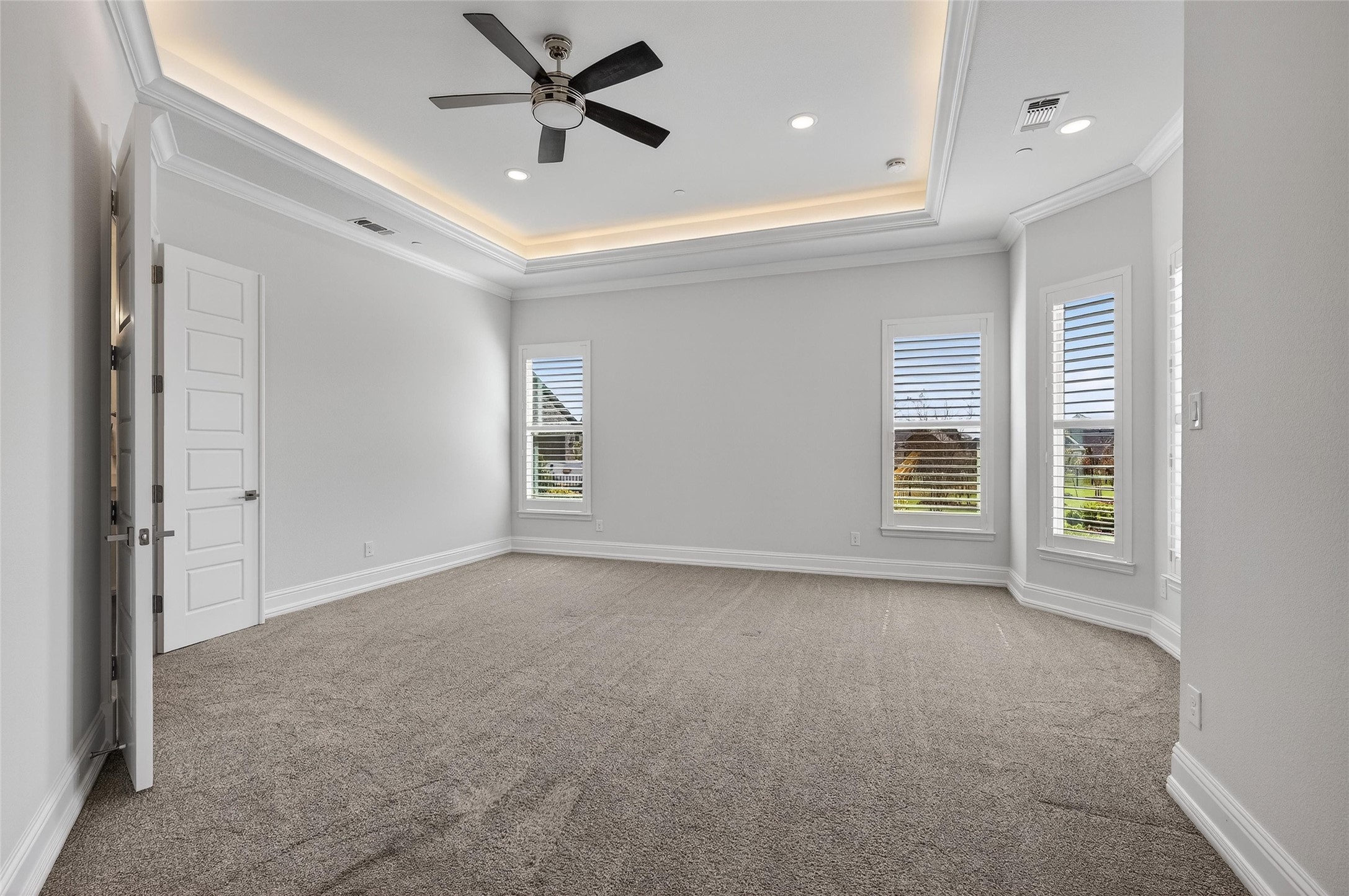 658 Louise Drive