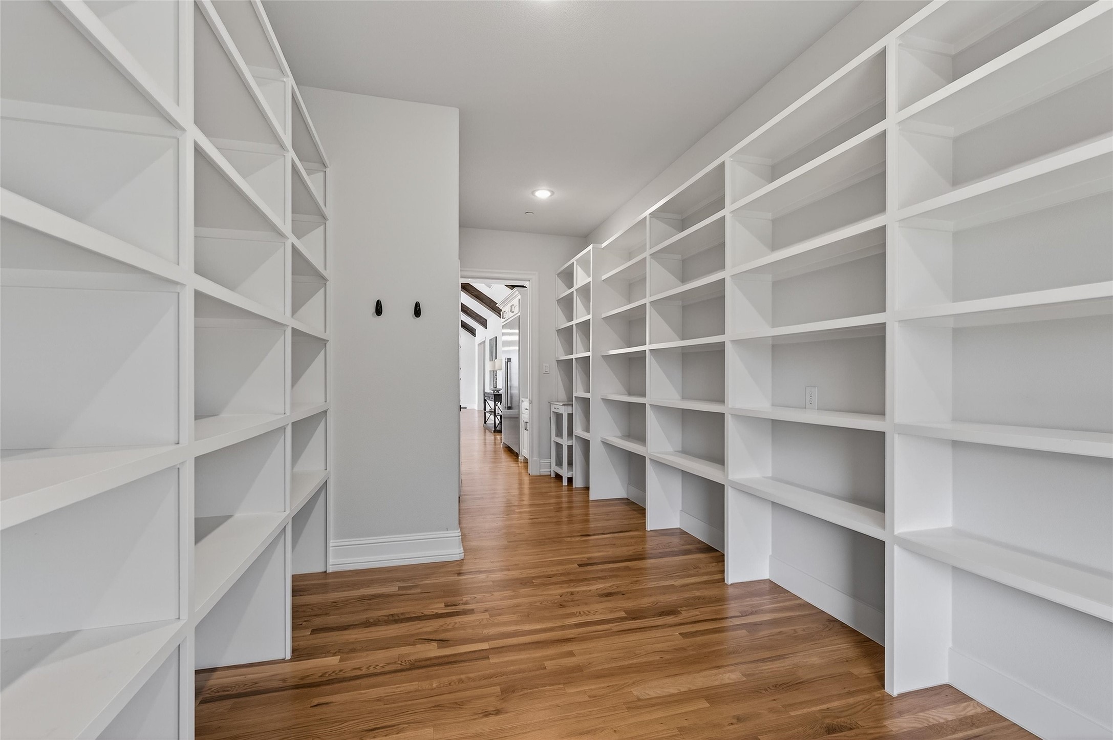 658 Louise Drive