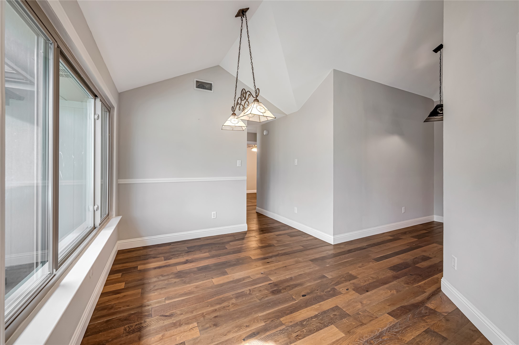 1518 Mayflower Drive