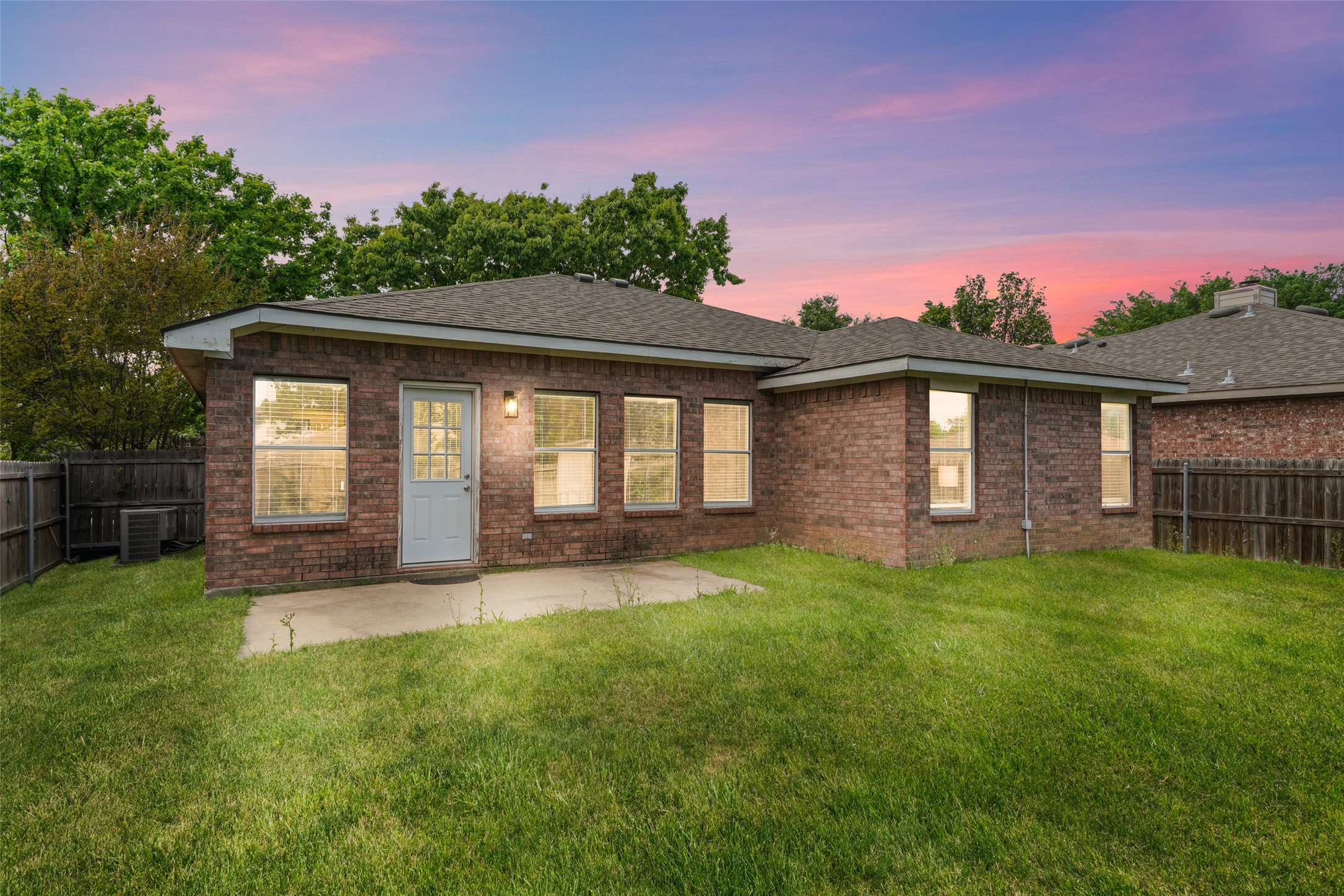 2408 Castle Ridge Drive