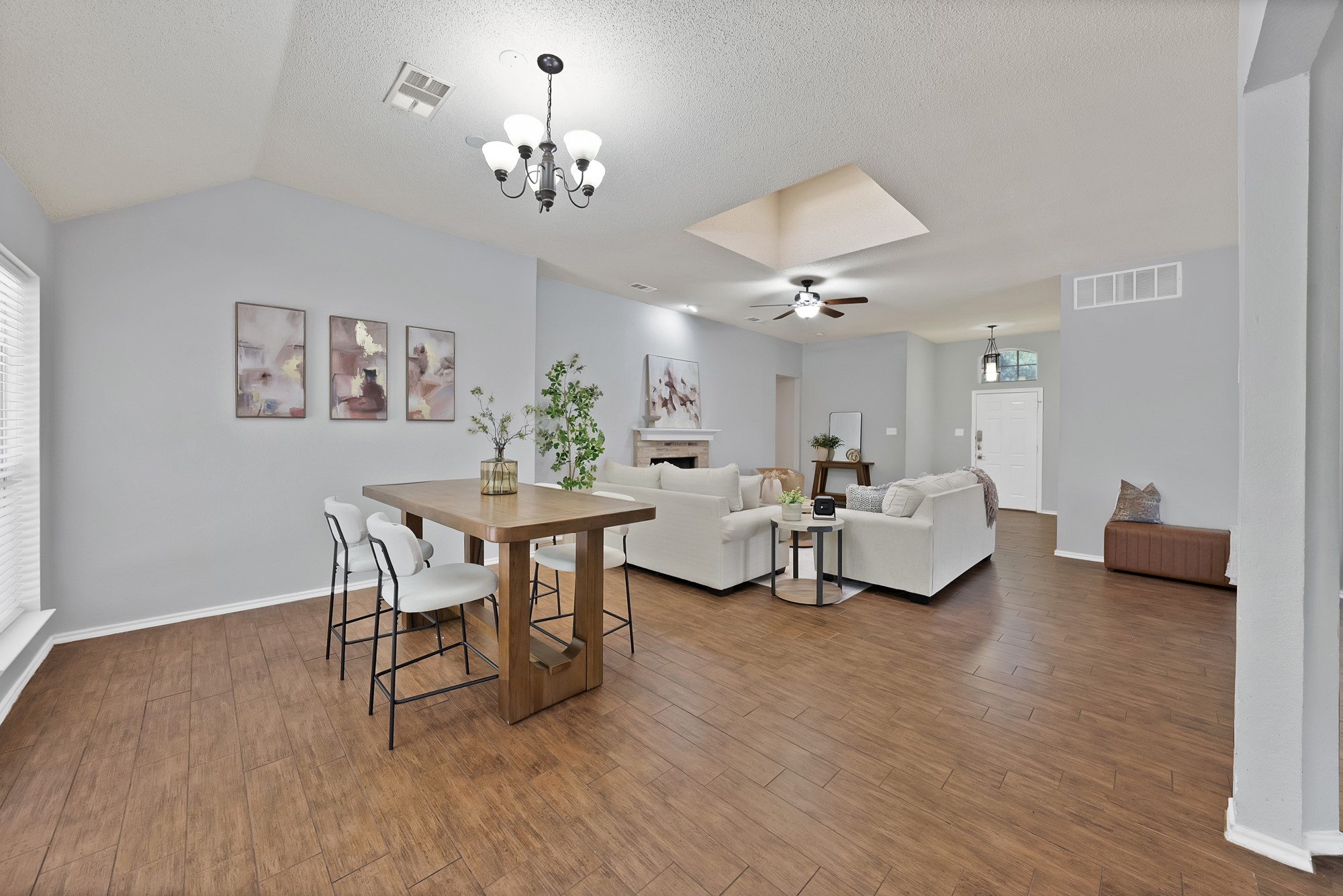3709 Scott Drive