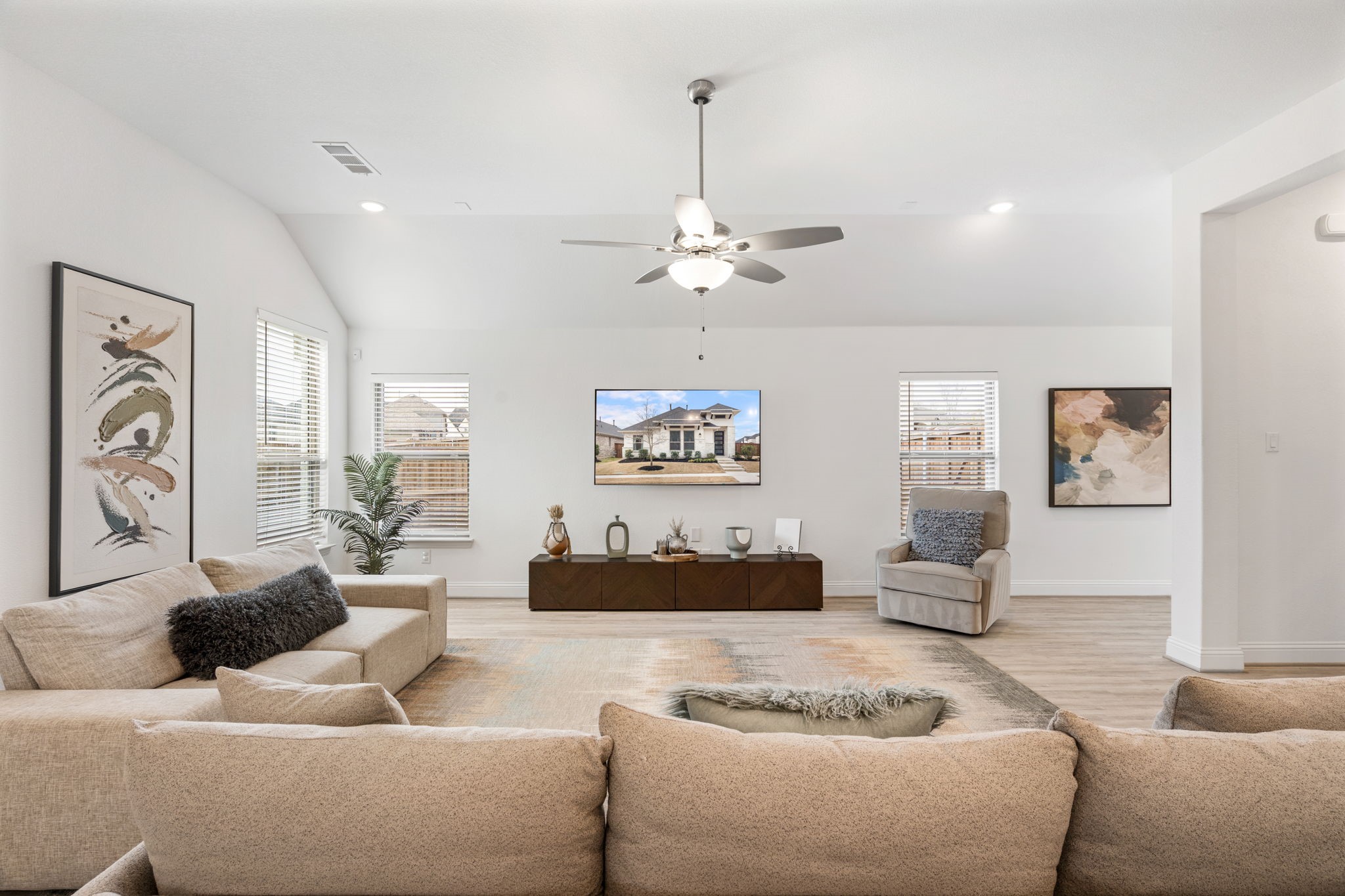 2804 Claude White Creek