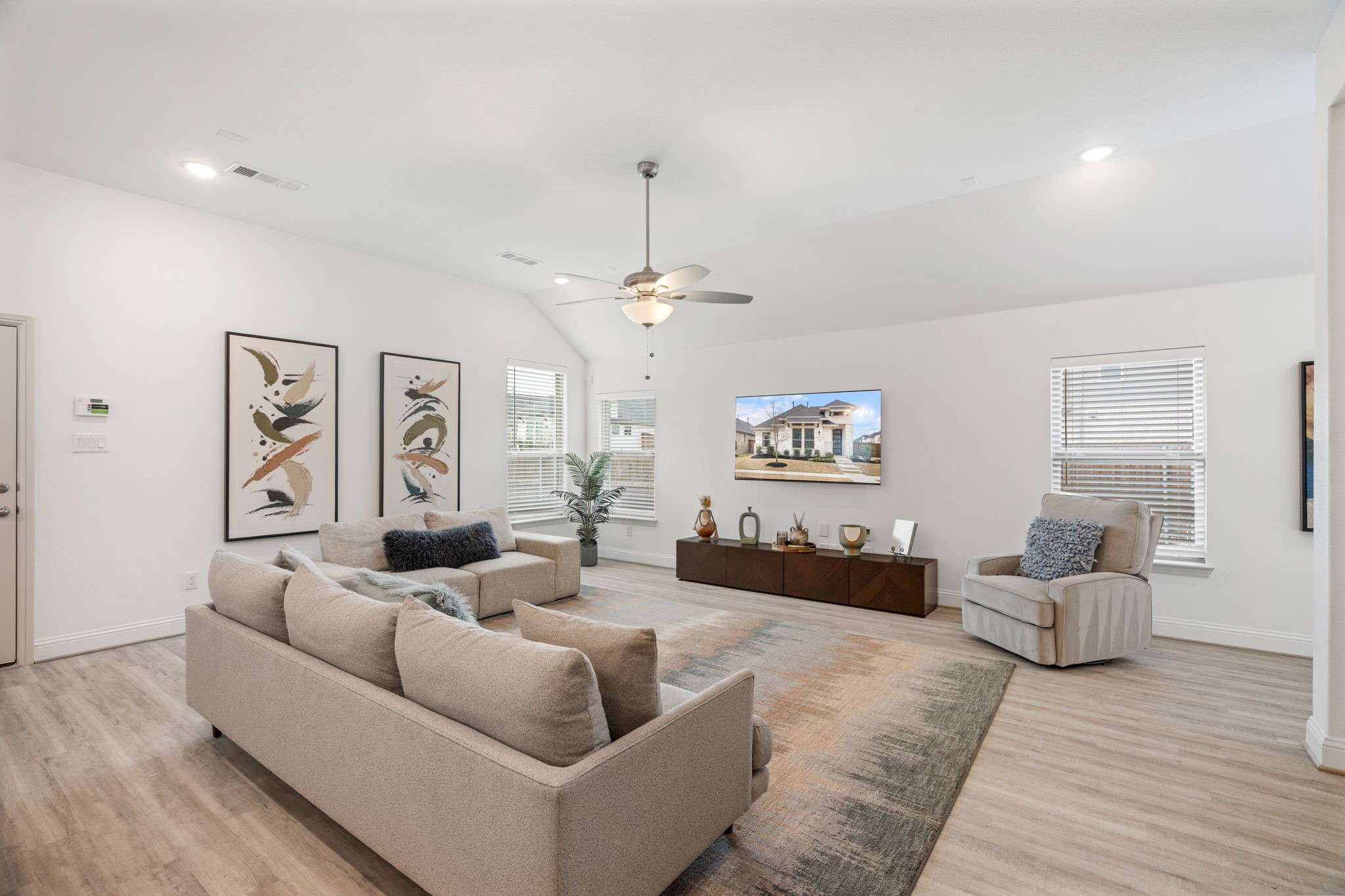 2804 Claude White Creek