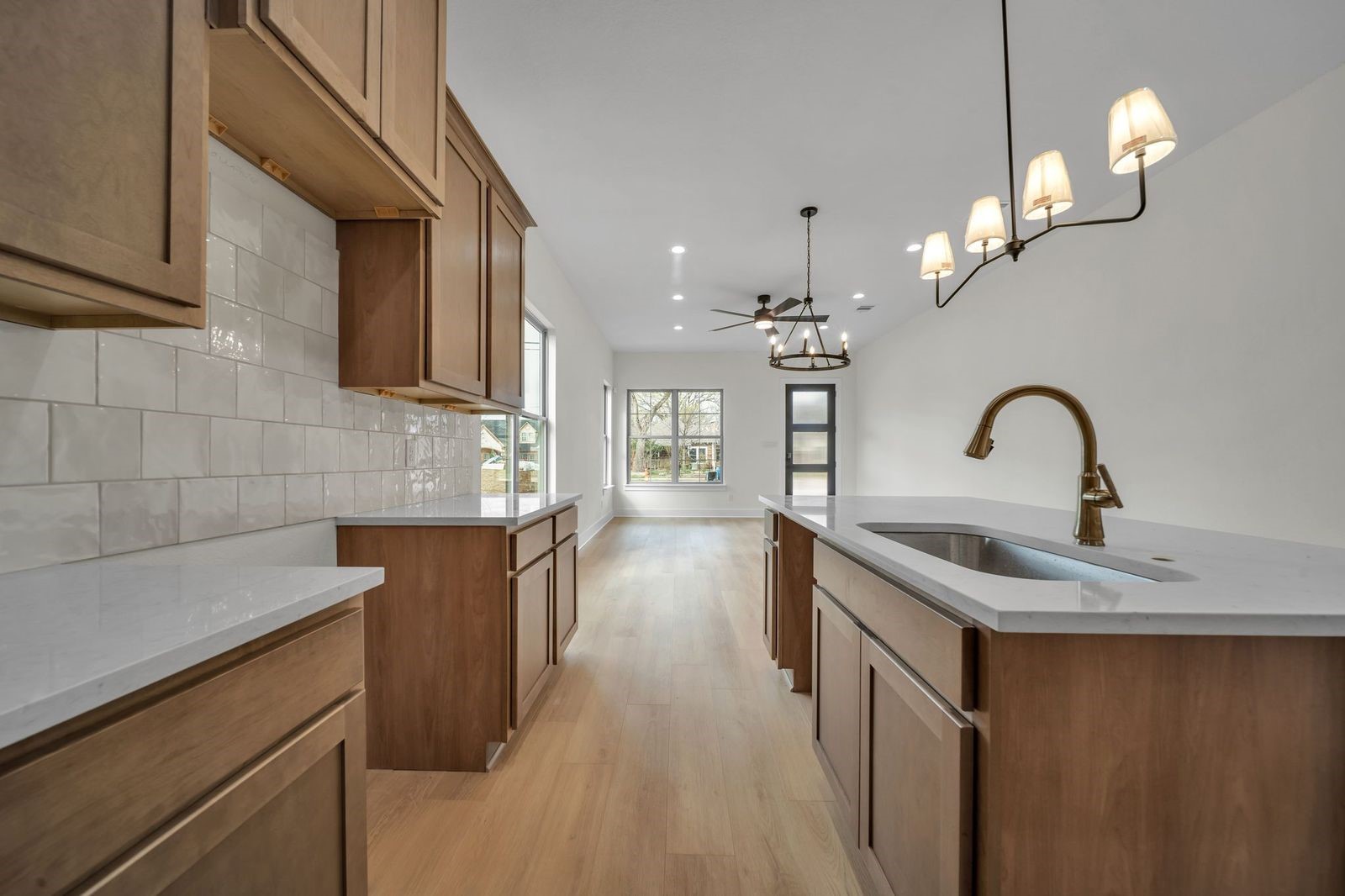 1032 Holcomb Road