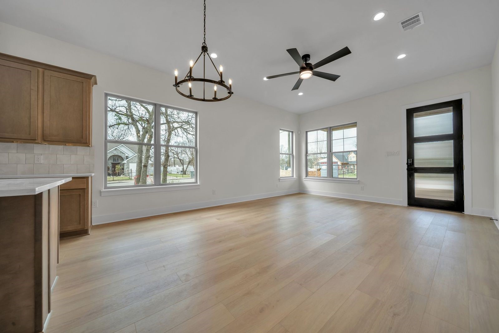 1032 Holcomb Road